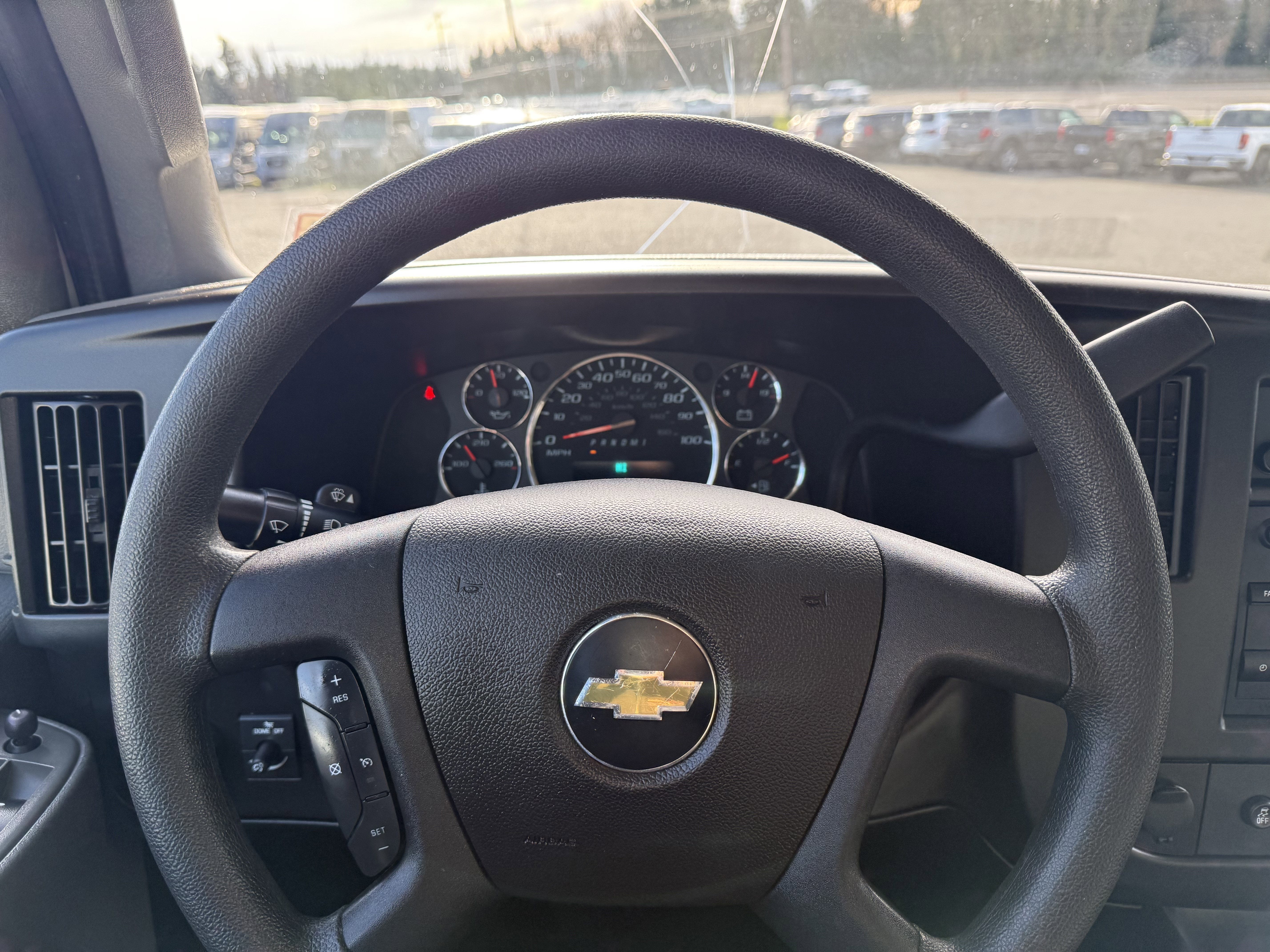 2022 Chevrolet Express Cargo 2500 WT