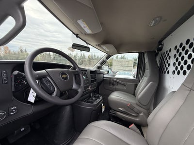 2025 Chevrolet Express Cargo 2500 WT