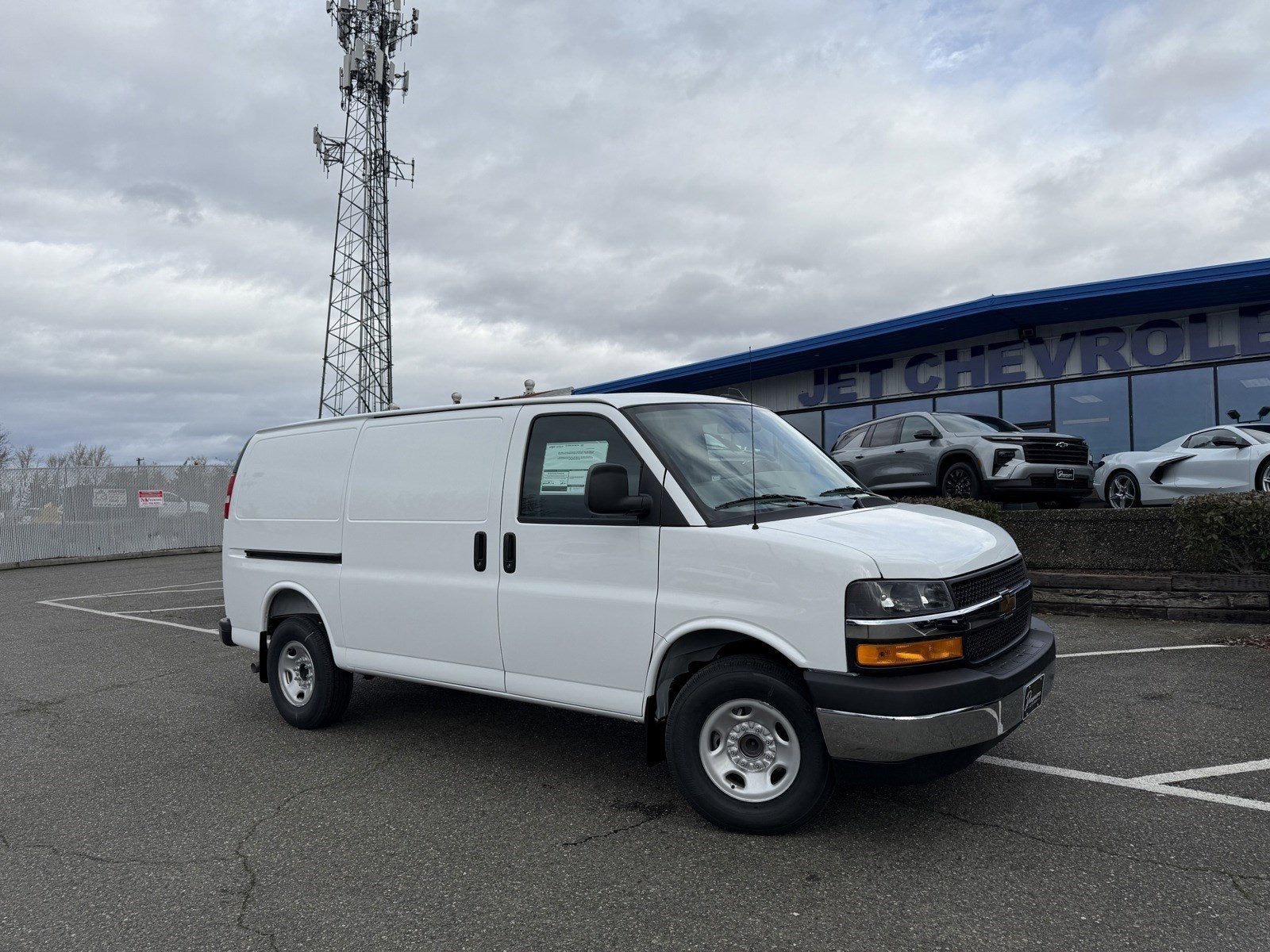 2025 Chevrolet Express Cargo 2500 WT
