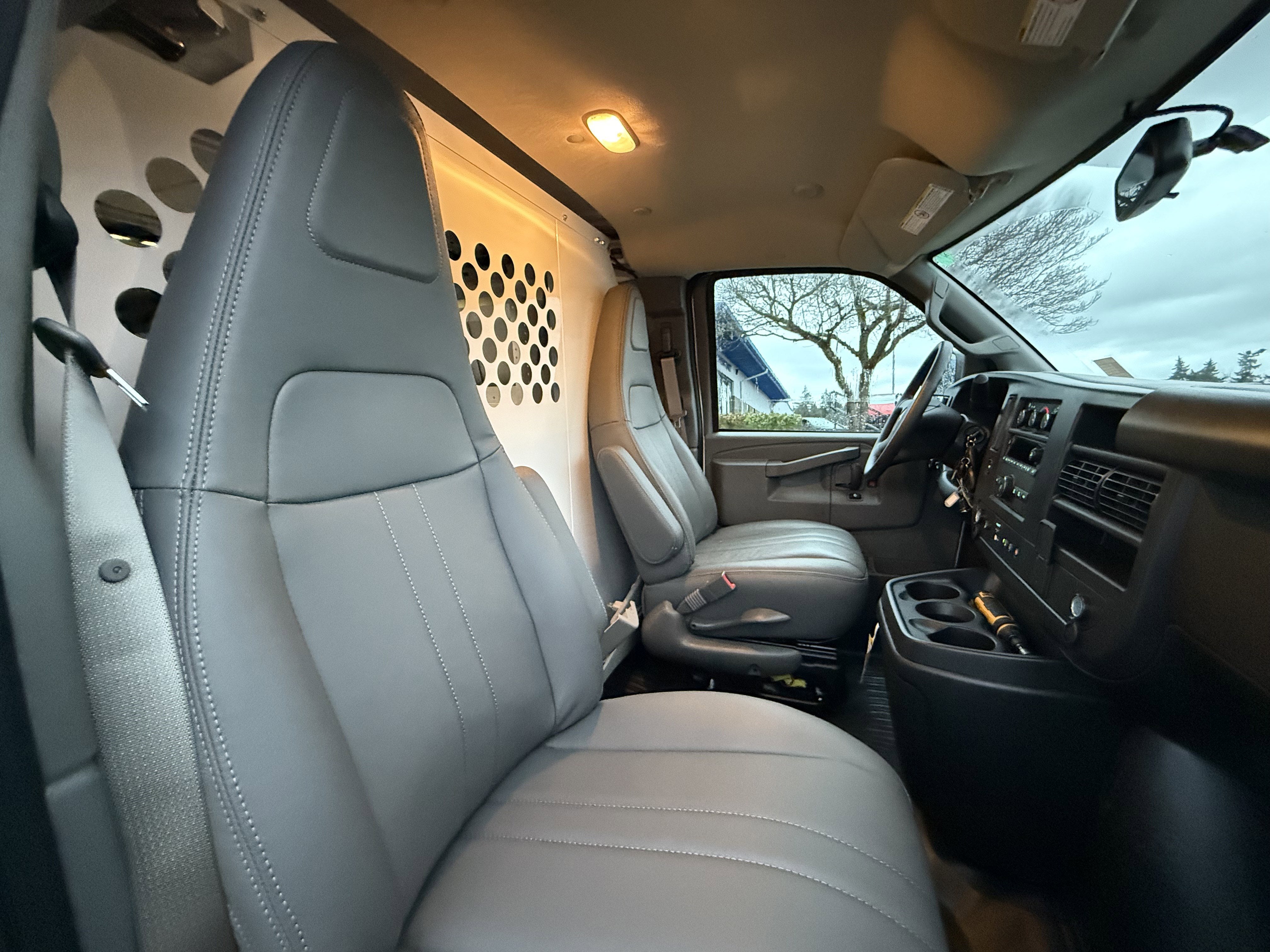 2025 Chevrolet Express Cargo 2500 WT