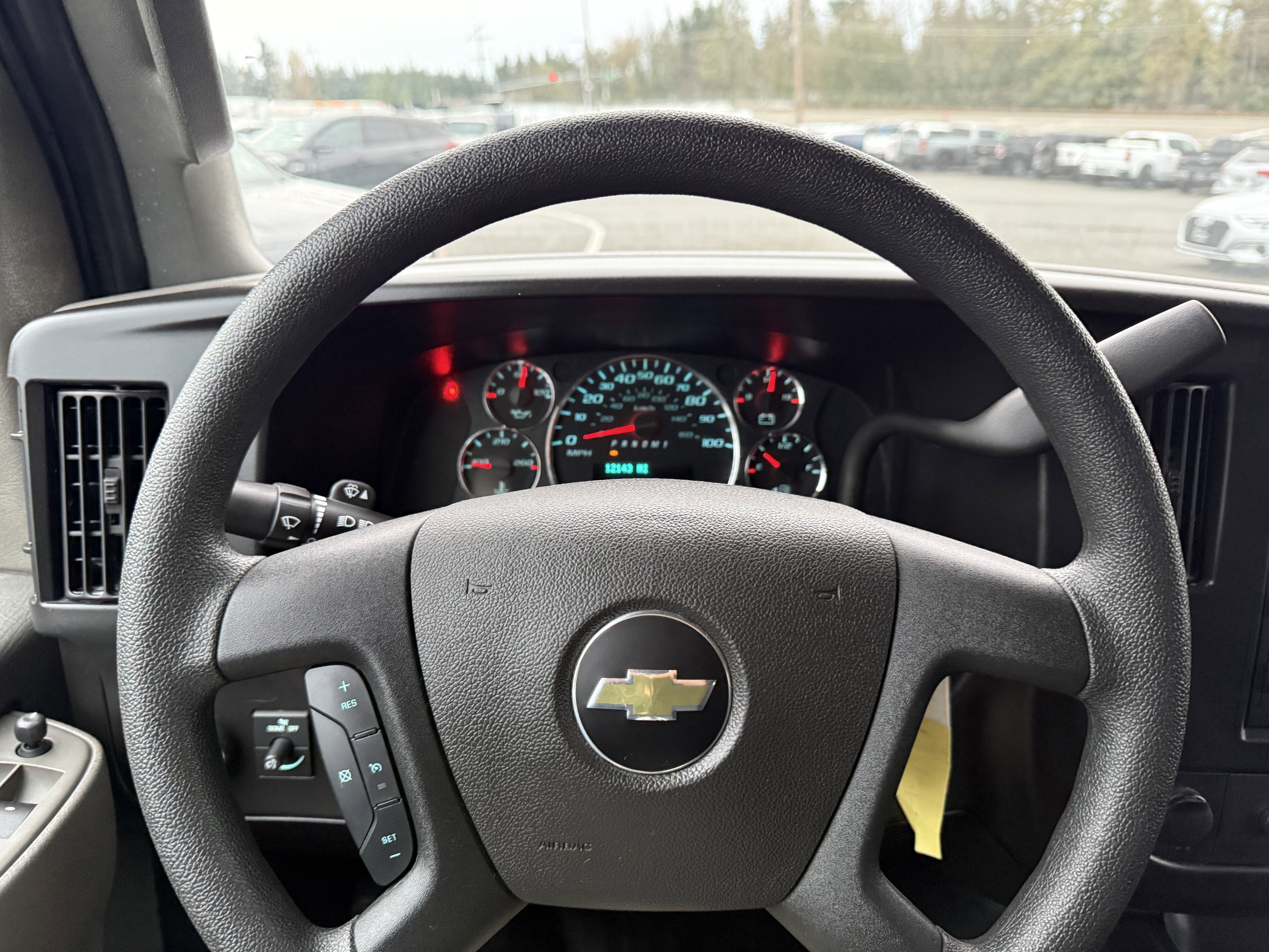 2024 Chevrolet Express Cargo 2500 WT