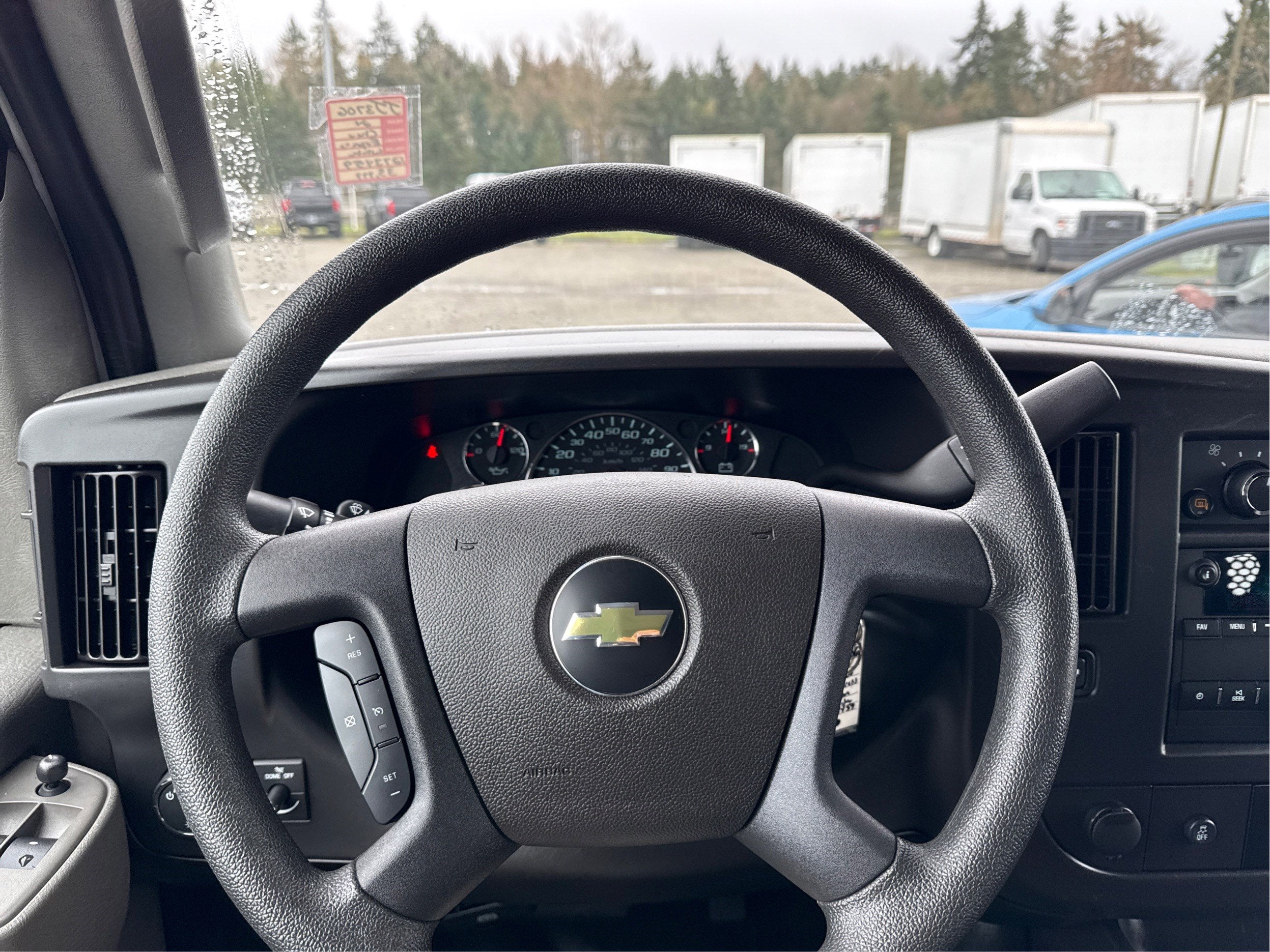 2024 Chevrolet Express Cargo 2500 WT