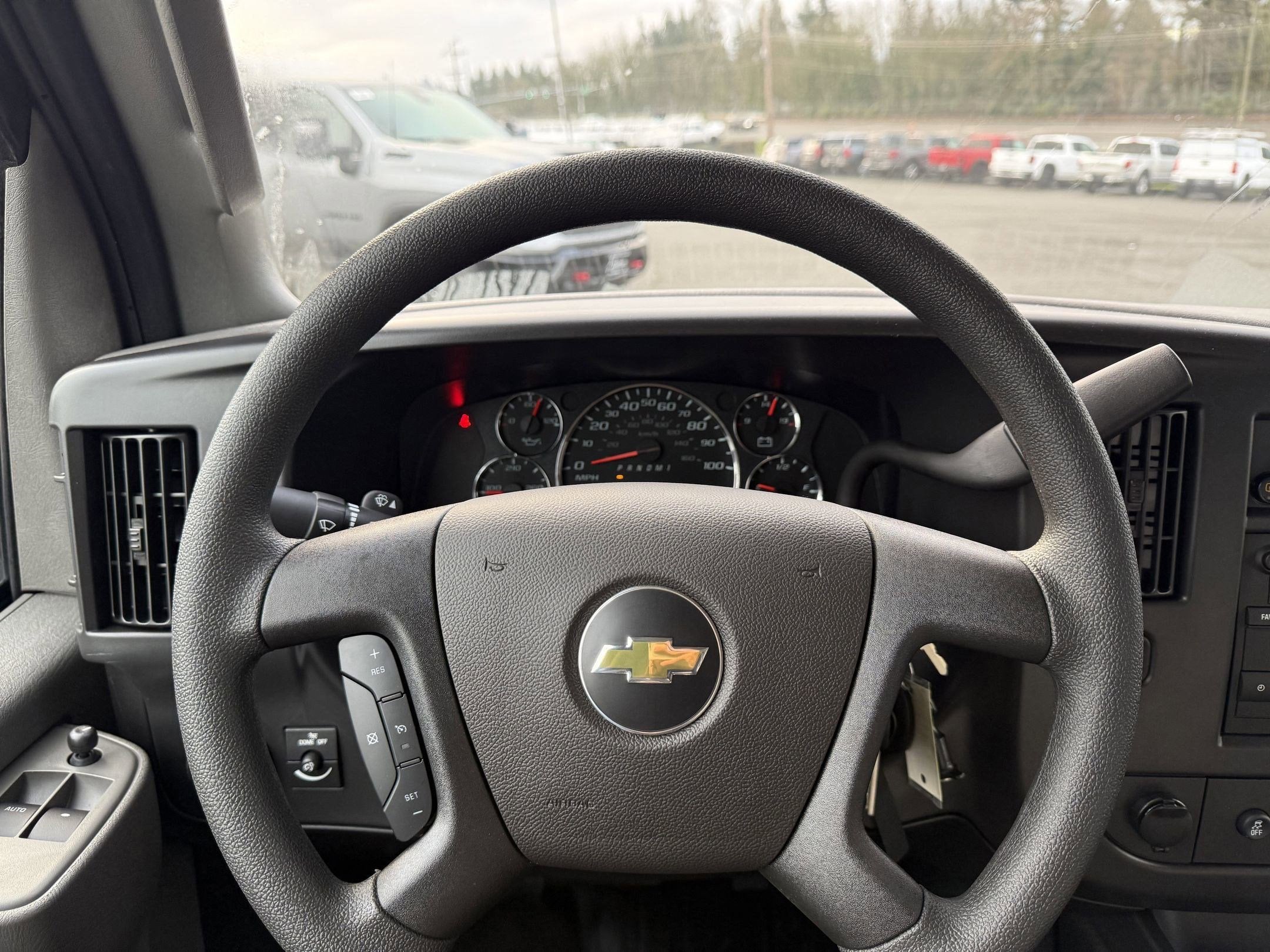 2025 Chevrolet Express Cargo 2500 WT