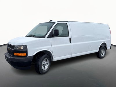 2025 Chevrolet Express Cargo WT