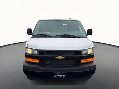 2025 Chevrolet Express Cargo WT