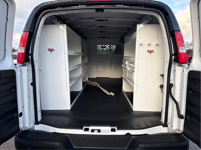 2025 Chevrolet Express Cargo WT