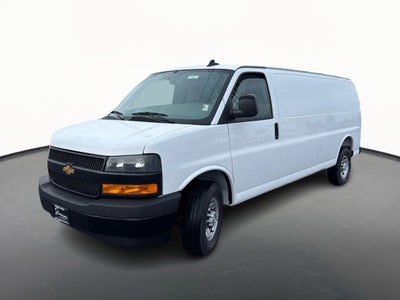 2025 Chevrolet Express Cargo WT