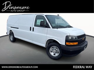 2025 Chevrolet Express Cargo WT