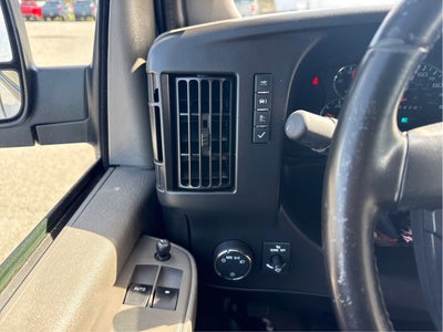 2023 Chevrolet Express Cargo 2500 WT