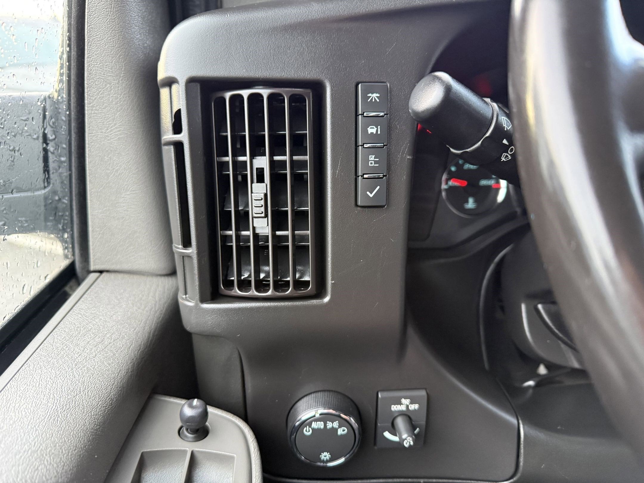 2023 Chevrolet Express Cargo 2500 WT