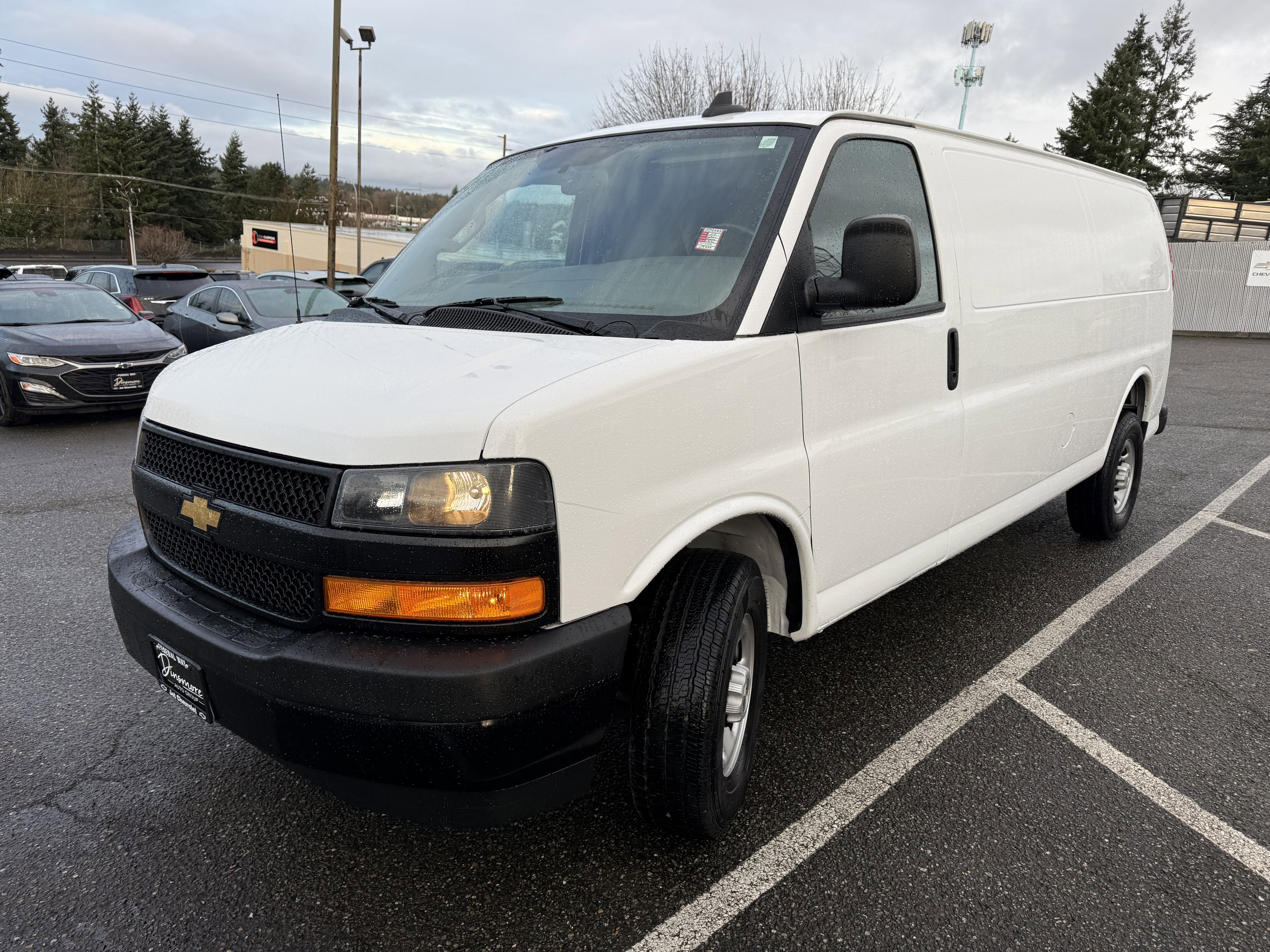 2023 Chevrolet Express Cargo 2500 WT