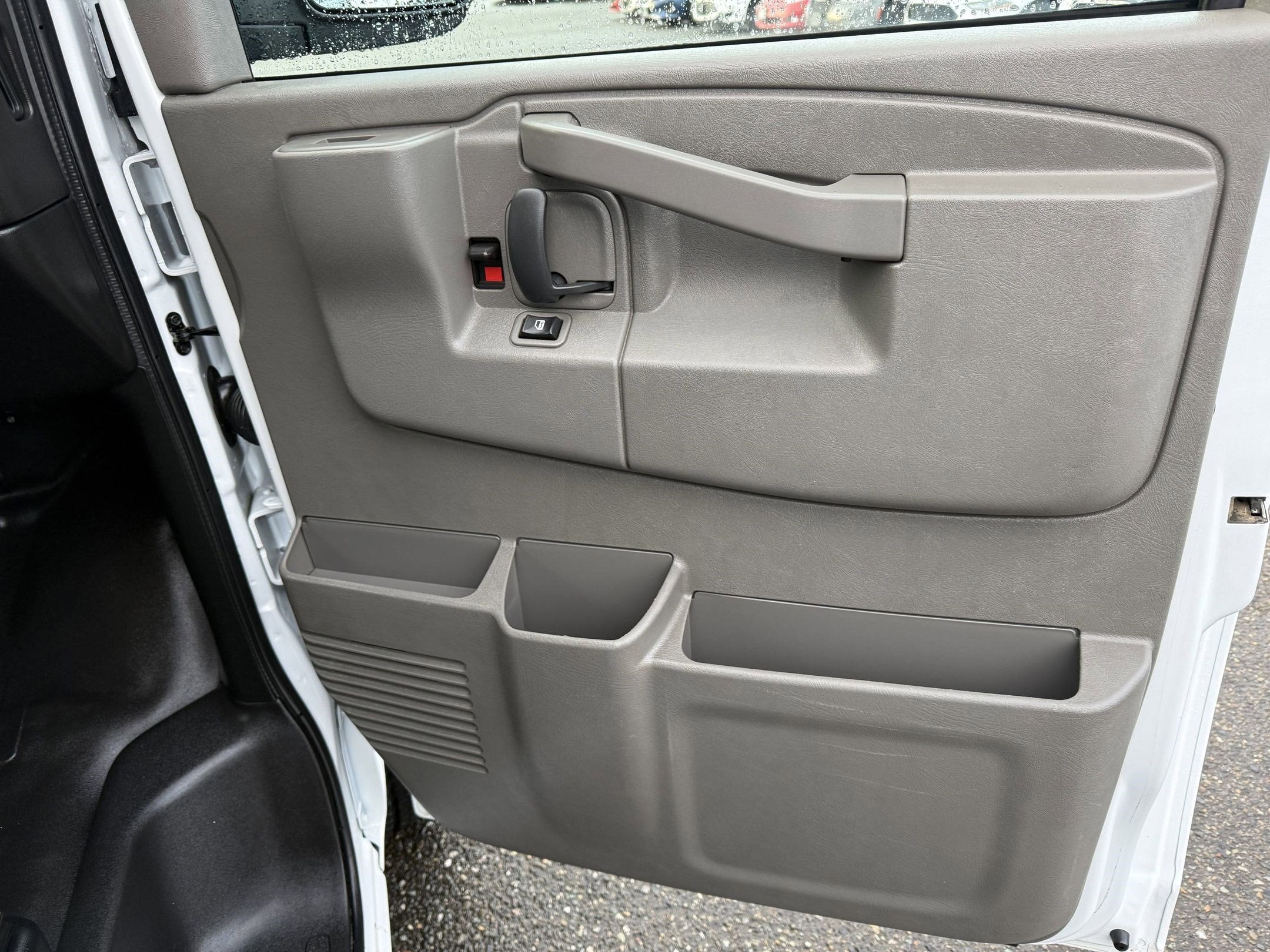 2023 Chevrolet Express Cargo 2500 WT