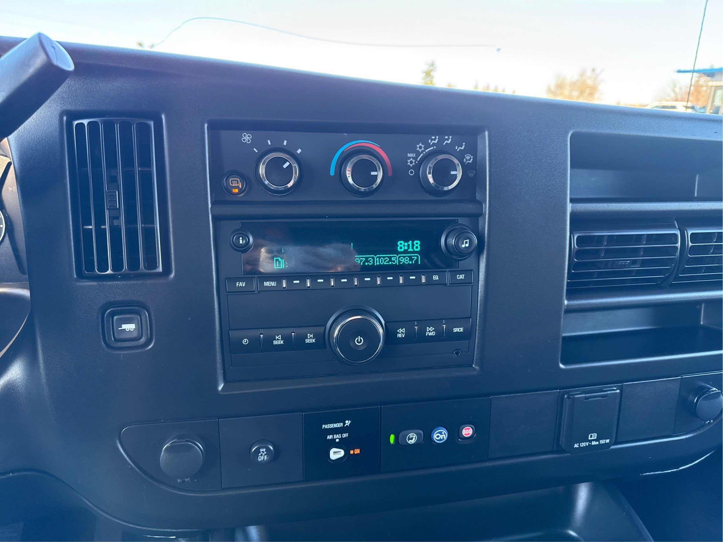 2023 Chevrolet Express Cargo 2500 WT