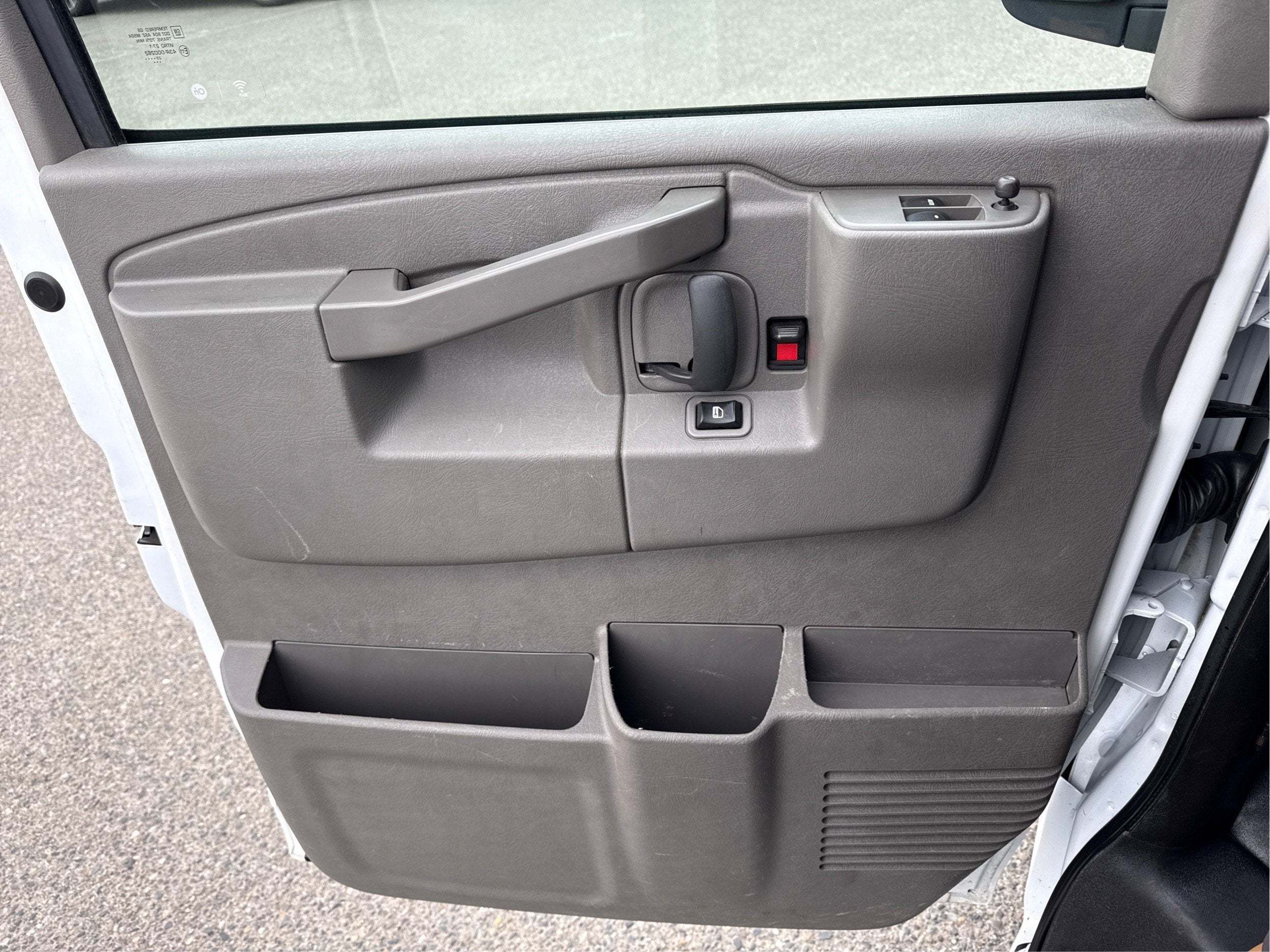 2023 Chevrolet Express Cargo 2500 WT