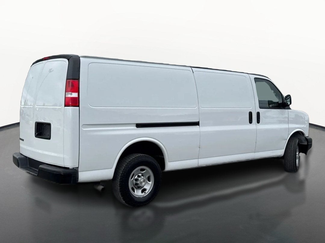 2023 Chevrolet Express Cargo 2500 WT