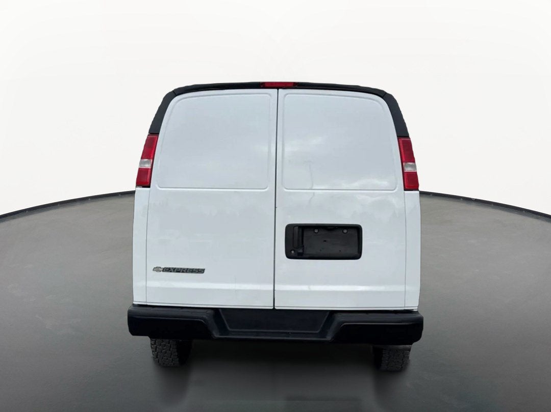 2023 Chevrolet Express Cargo 2500 WT