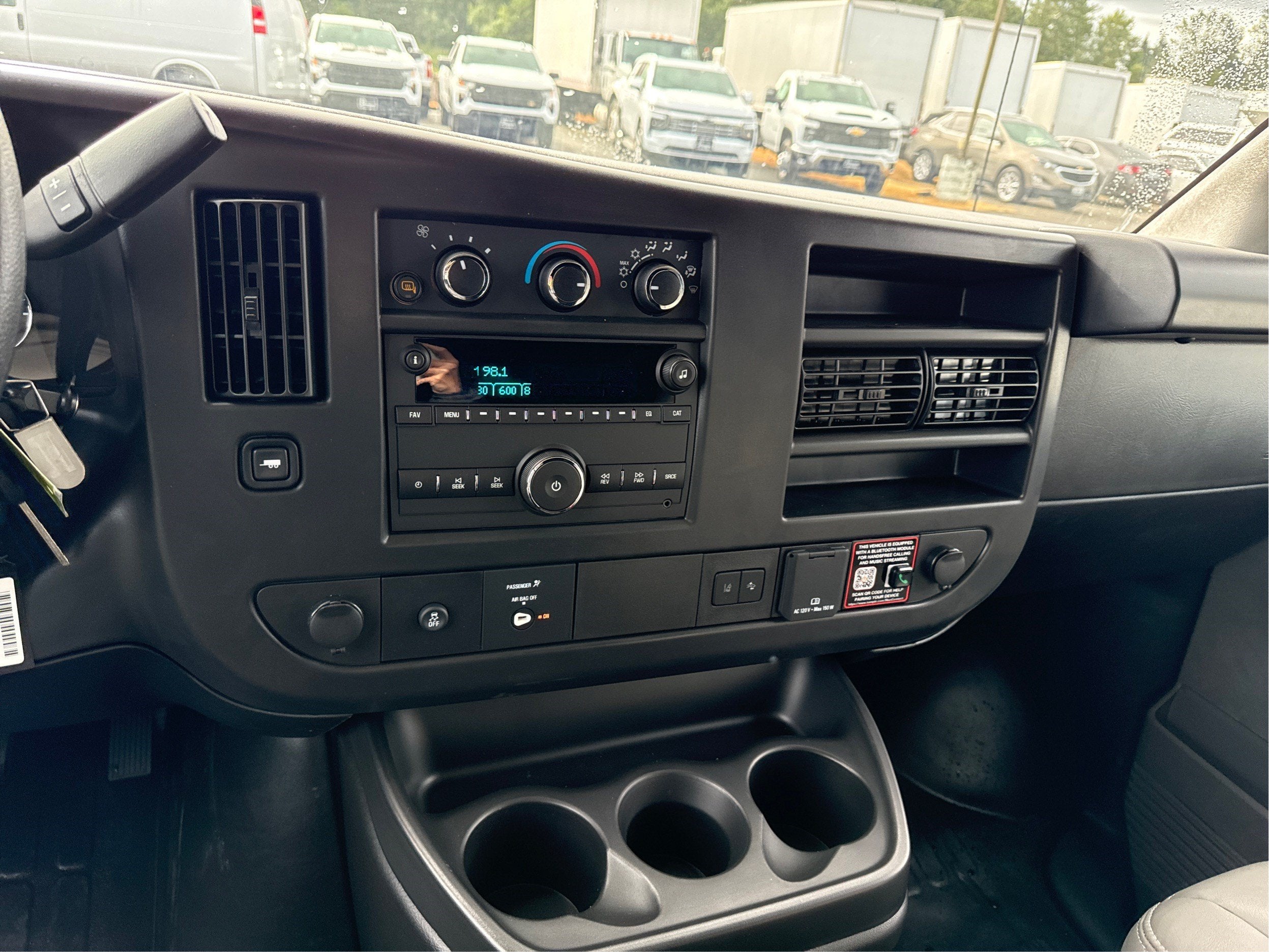 2026 Chevrolet Express Cargo WT