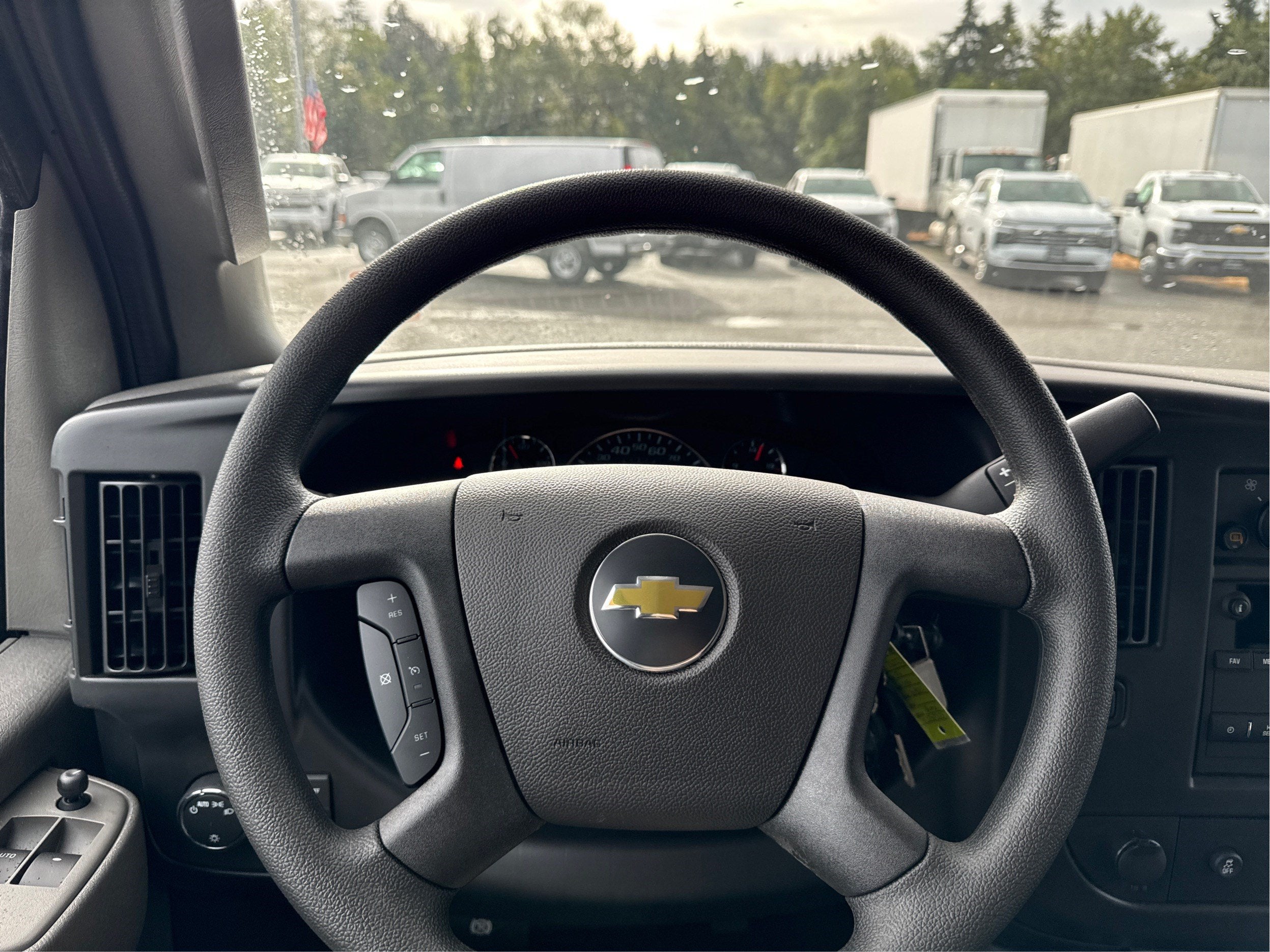 2026 Chevrolet Express Cargo WT