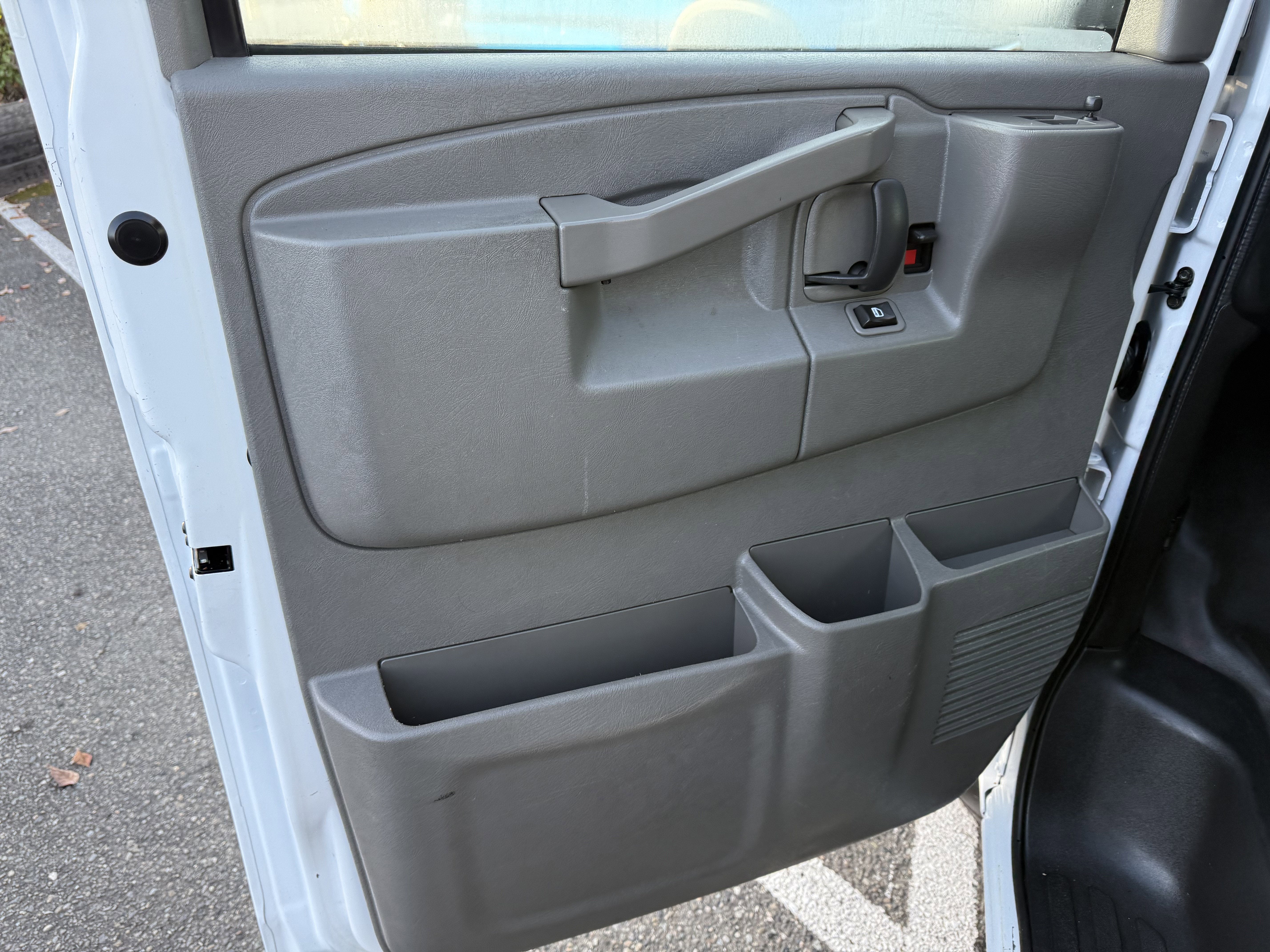 2020 Chevrolet Express Cargo 3500 WT