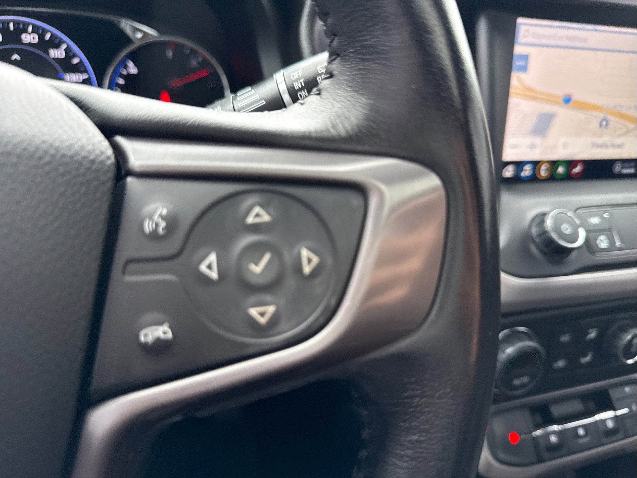 2022 GMC Acadia AT4