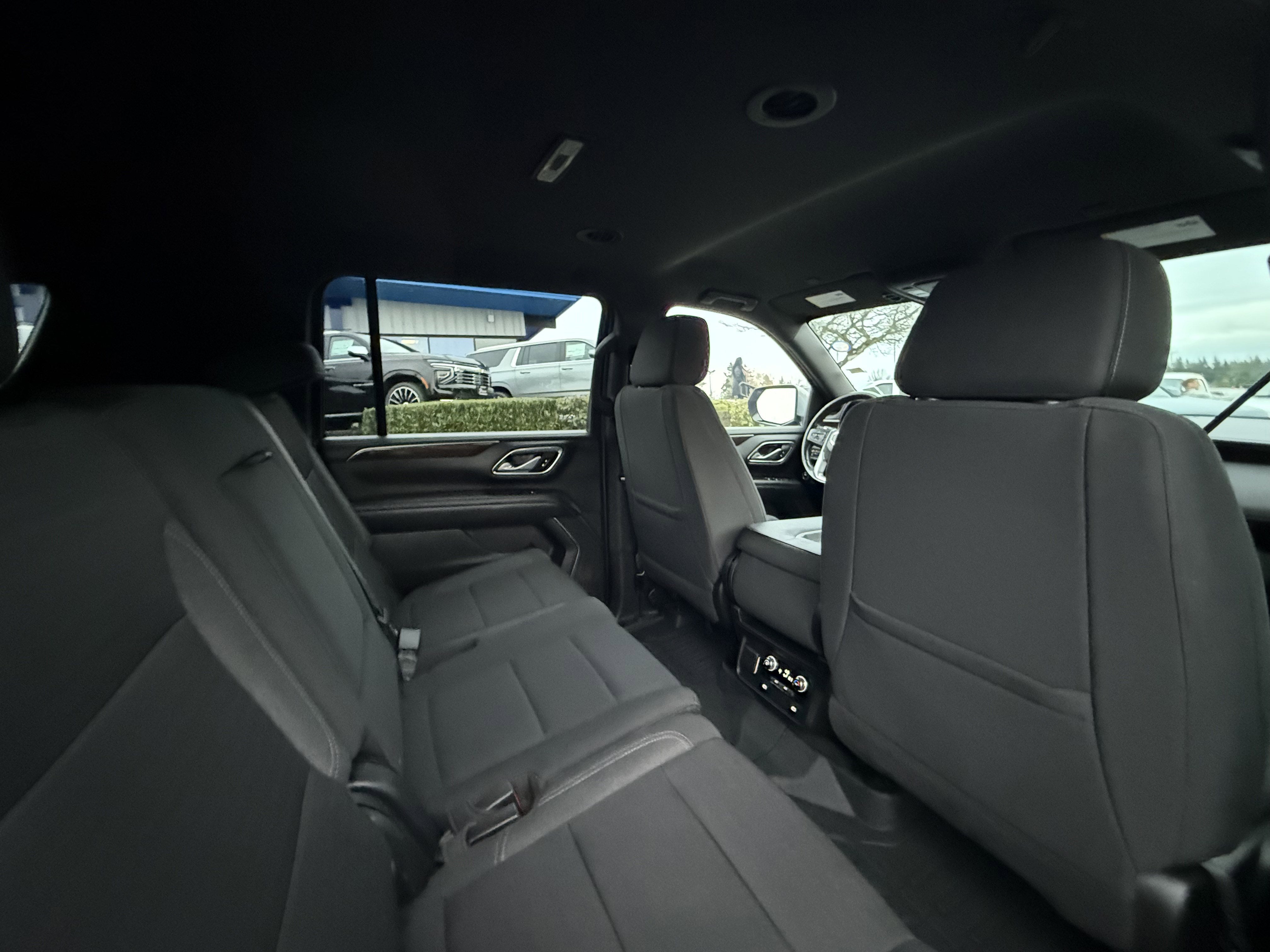 2022 GMC Yukon XL SLE