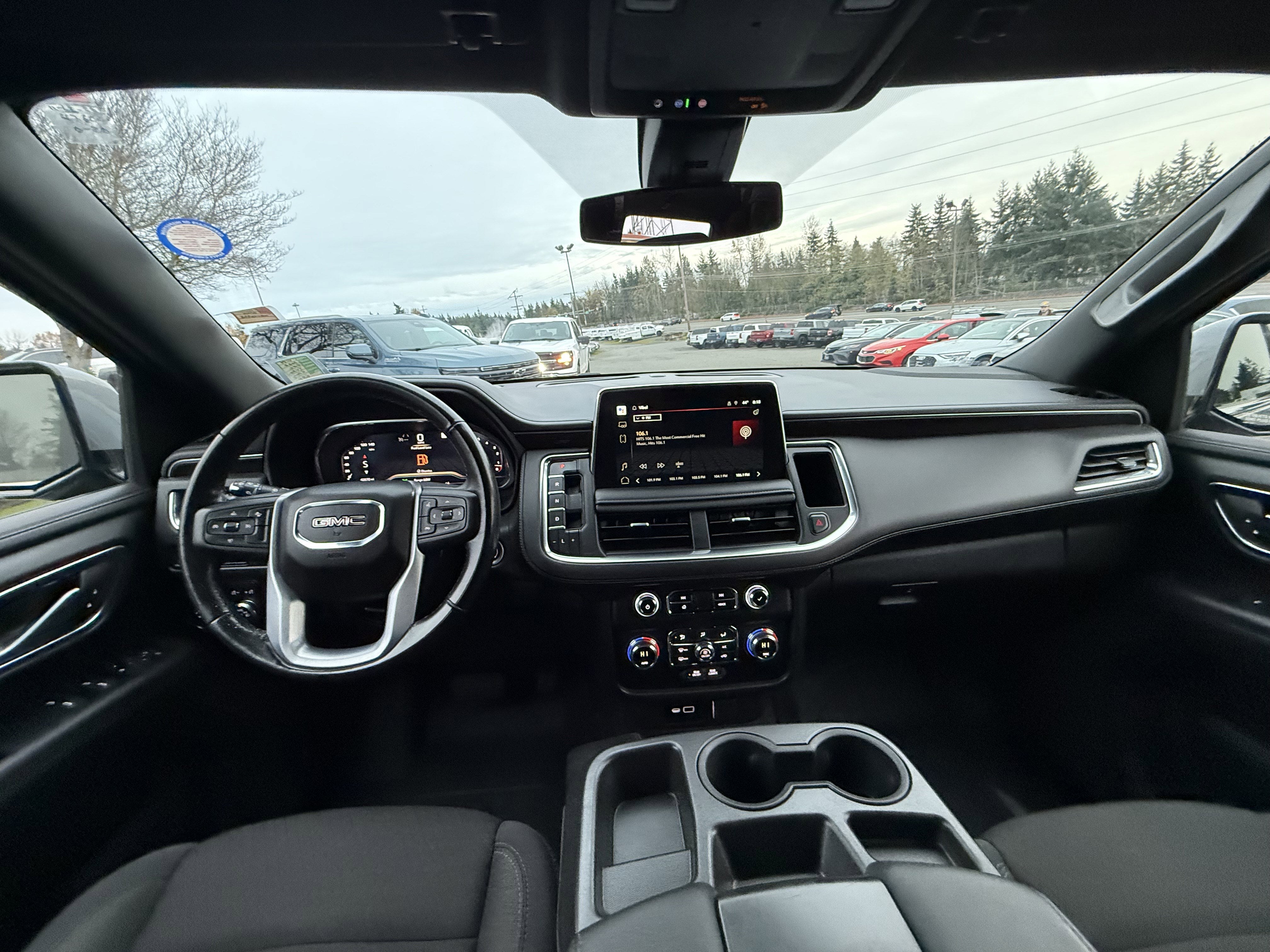 2022 GMC Yukon XL SLE