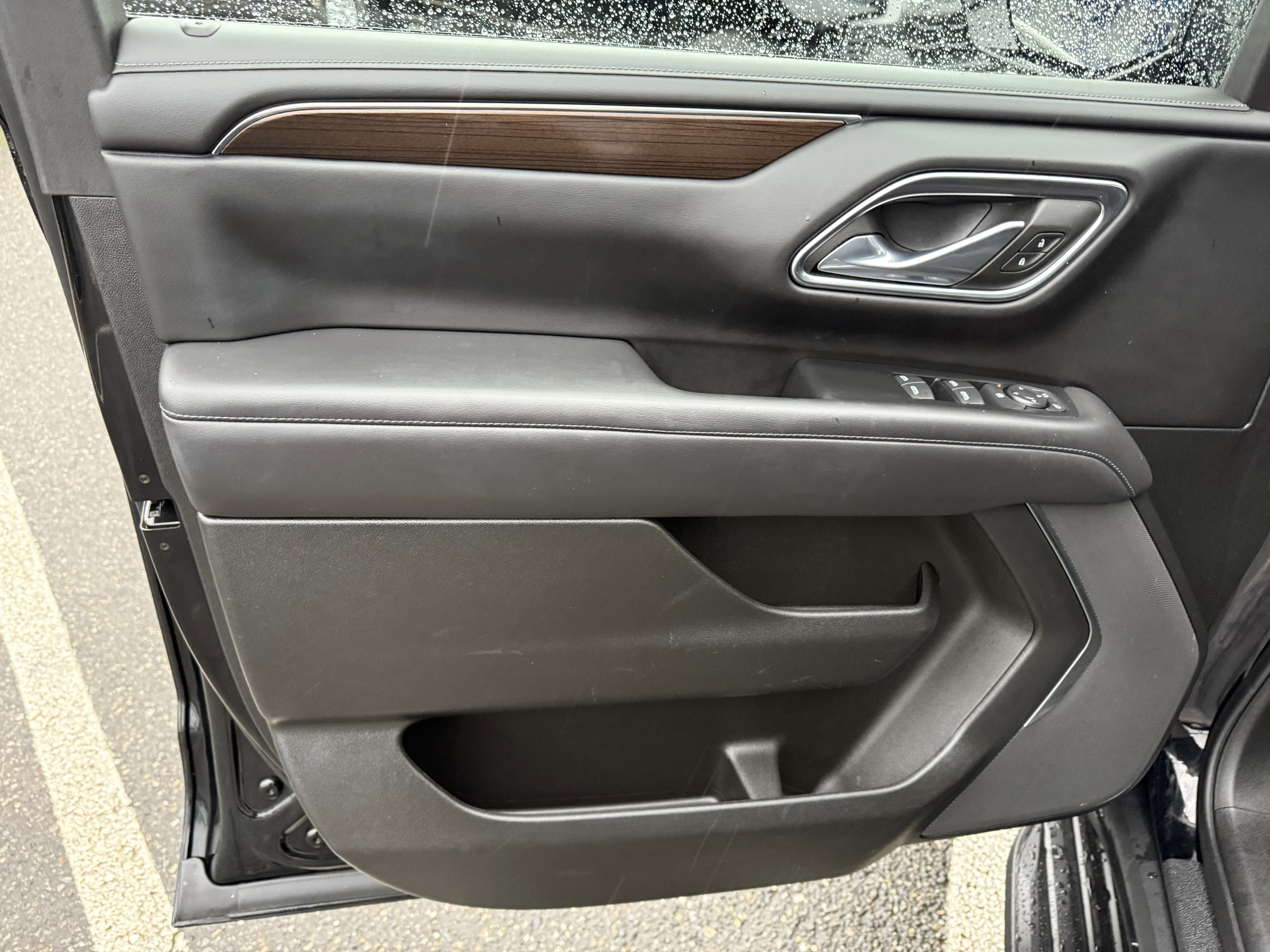 2023 GMC Yukon XL SLE