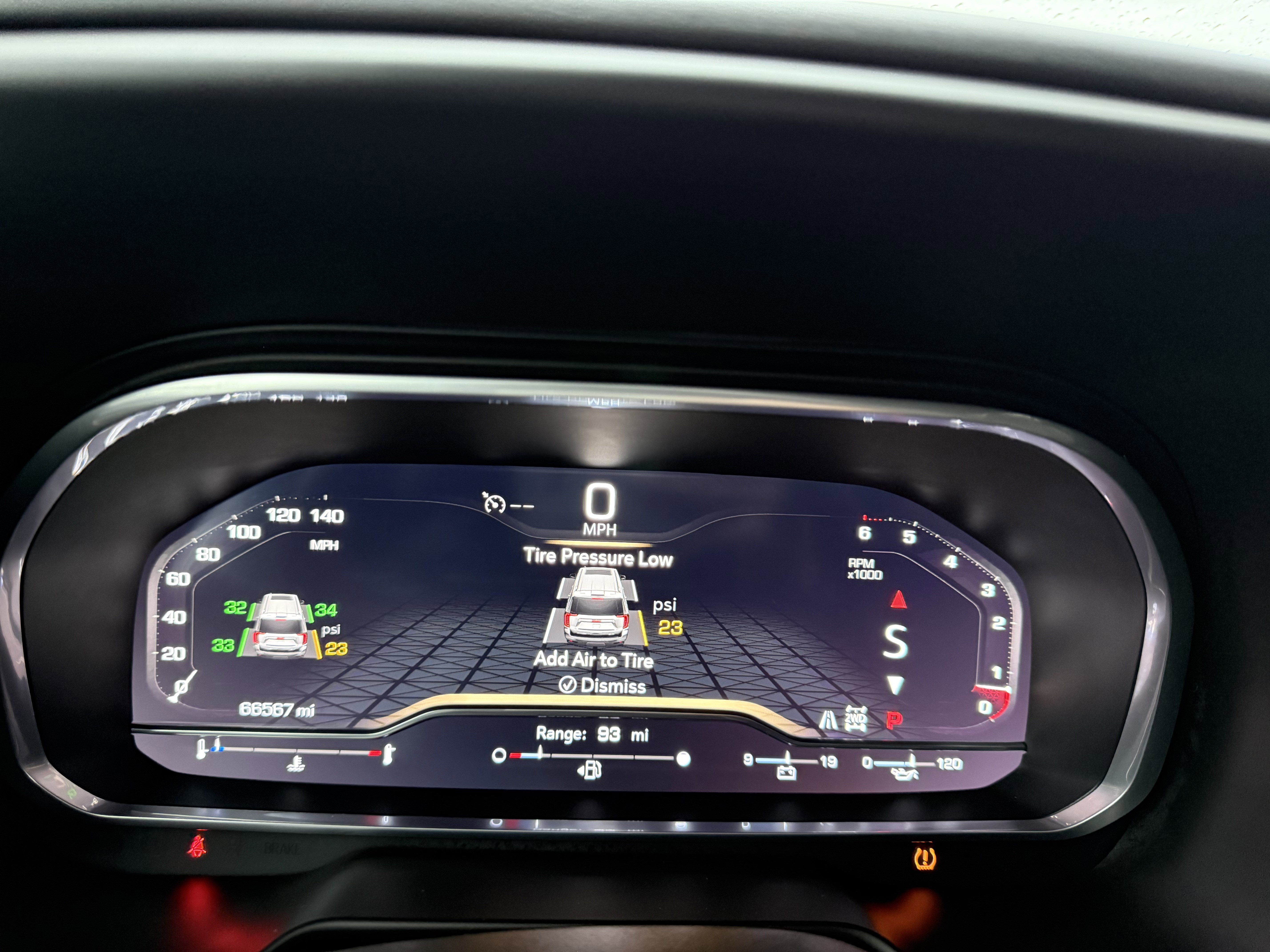 2023 GMC Yukon XL SLE