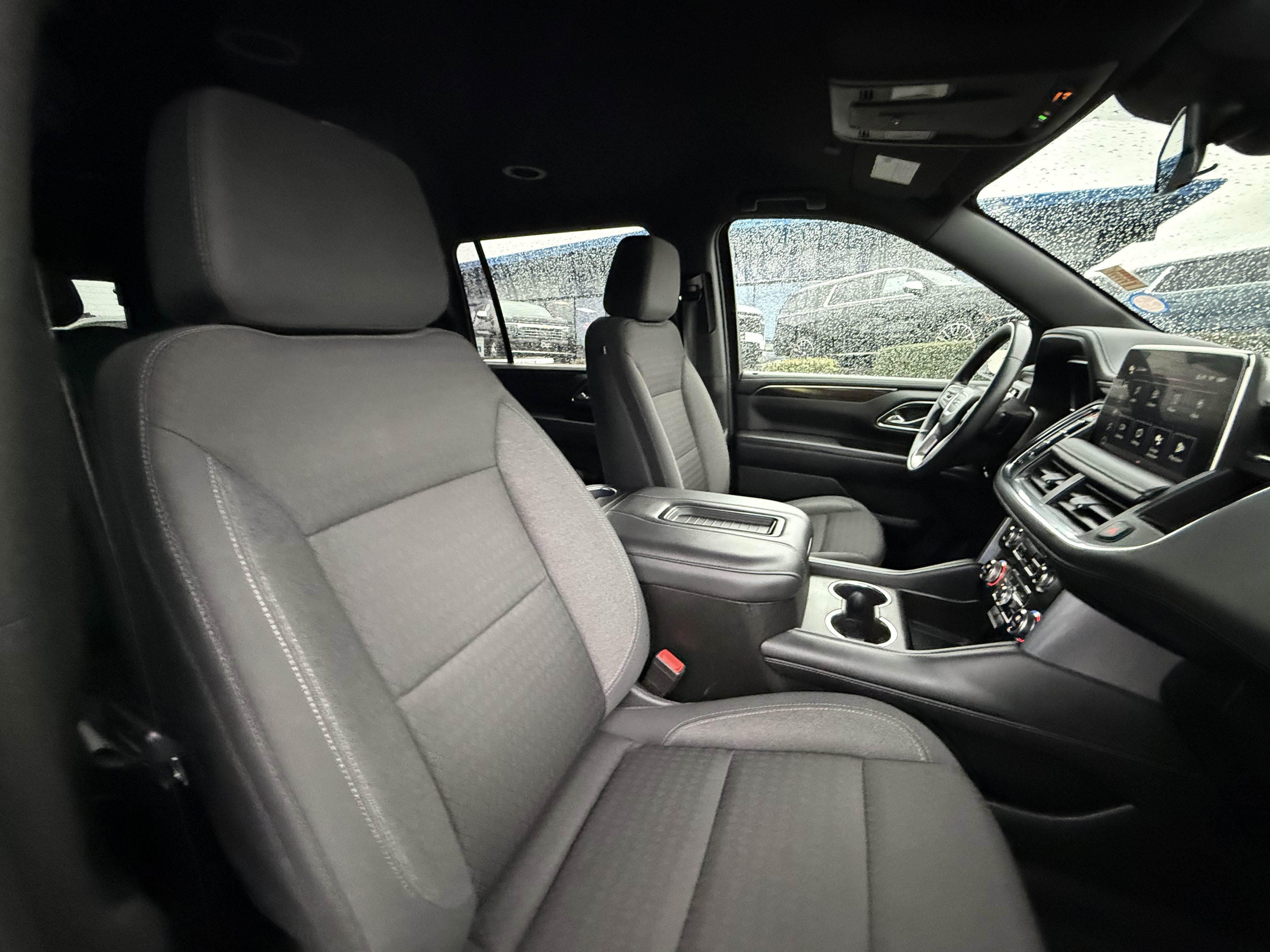 2023 GMC Yukon XL SLE