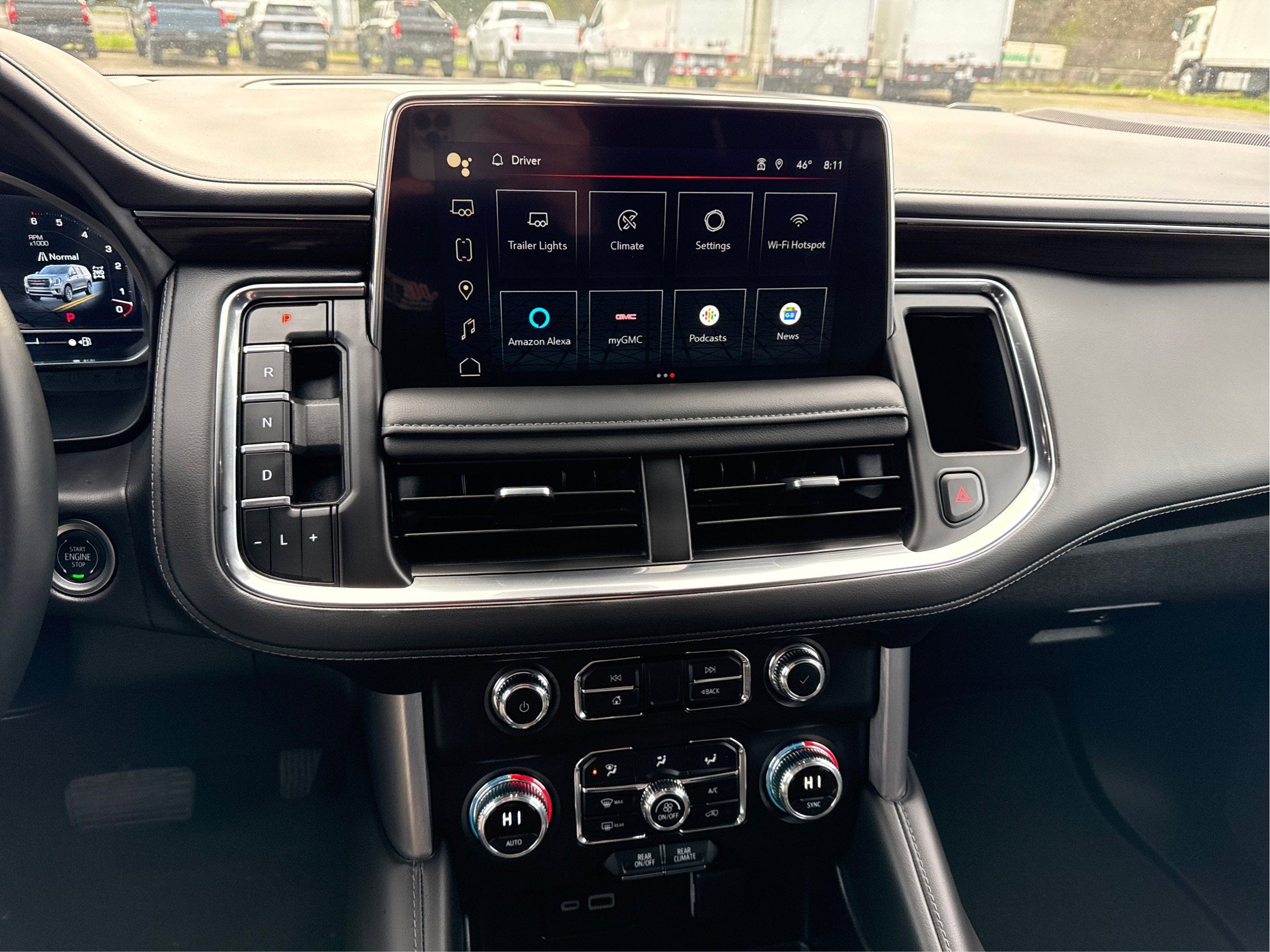 2024 GMC Yukon XL SLE