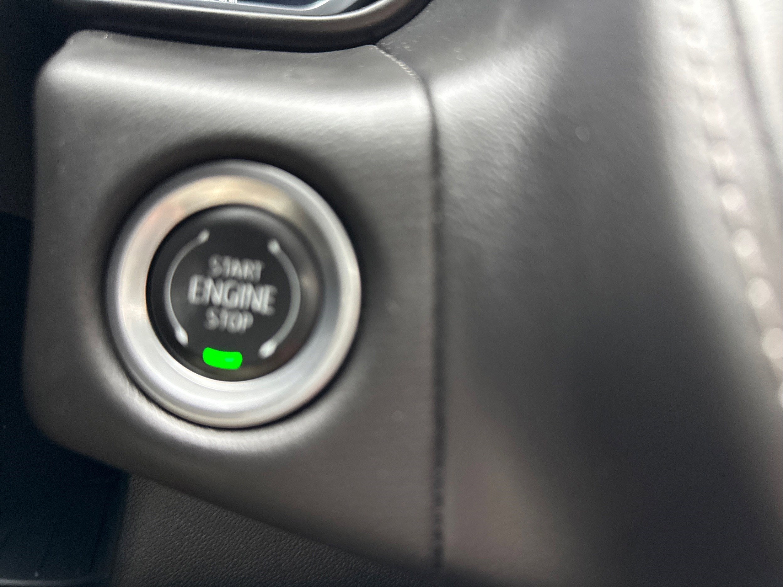 2024 GMC Yukon XL SLE