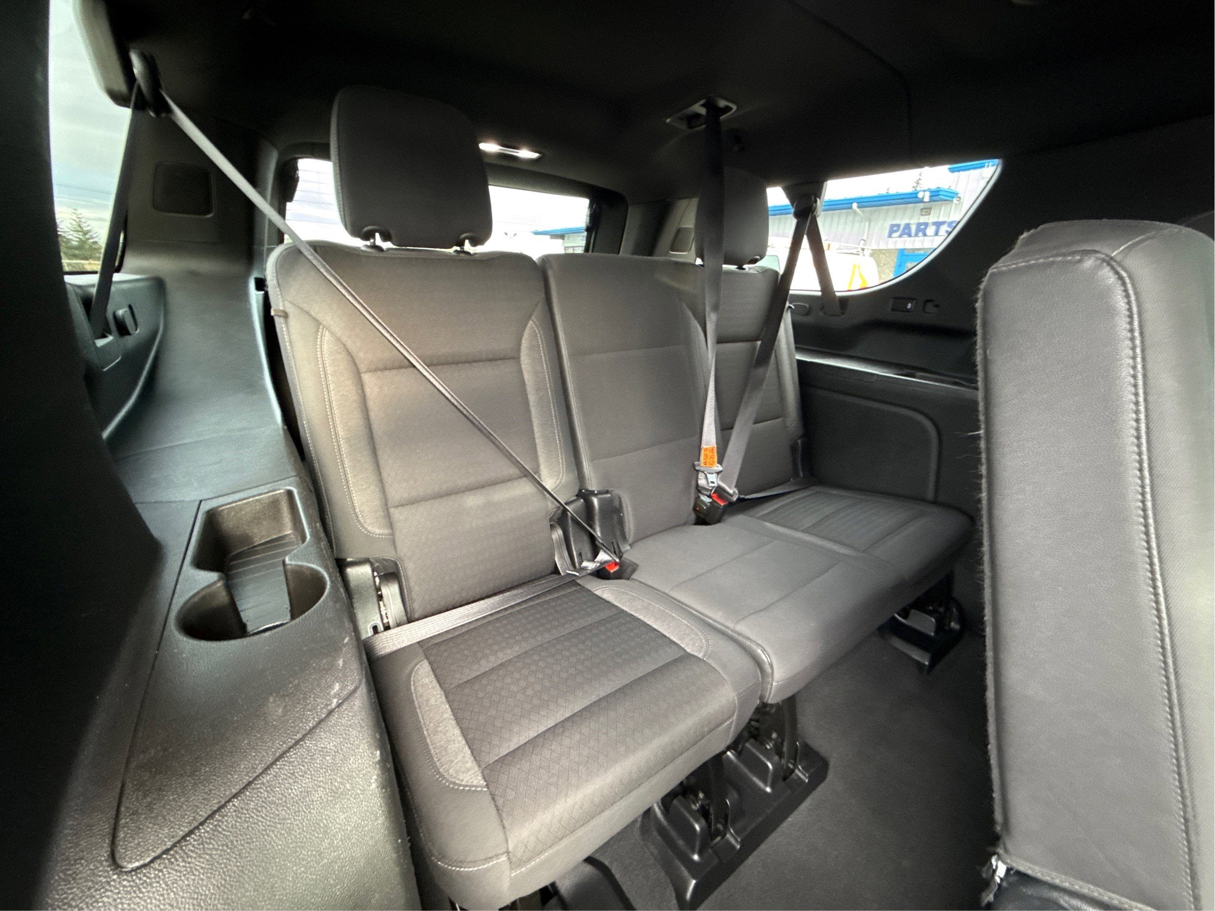 2024 GMC Yukon XL SLE