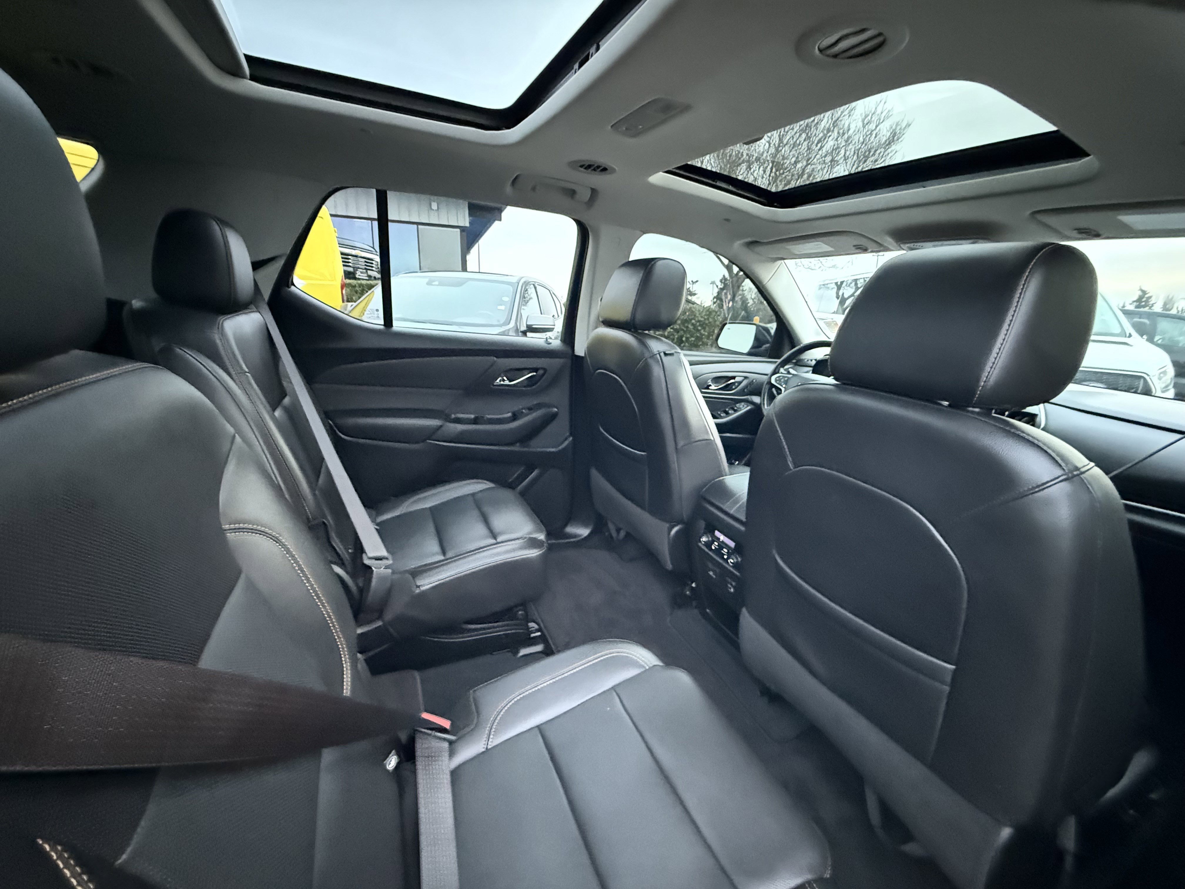 2021 Chevrolet Traverse Premier