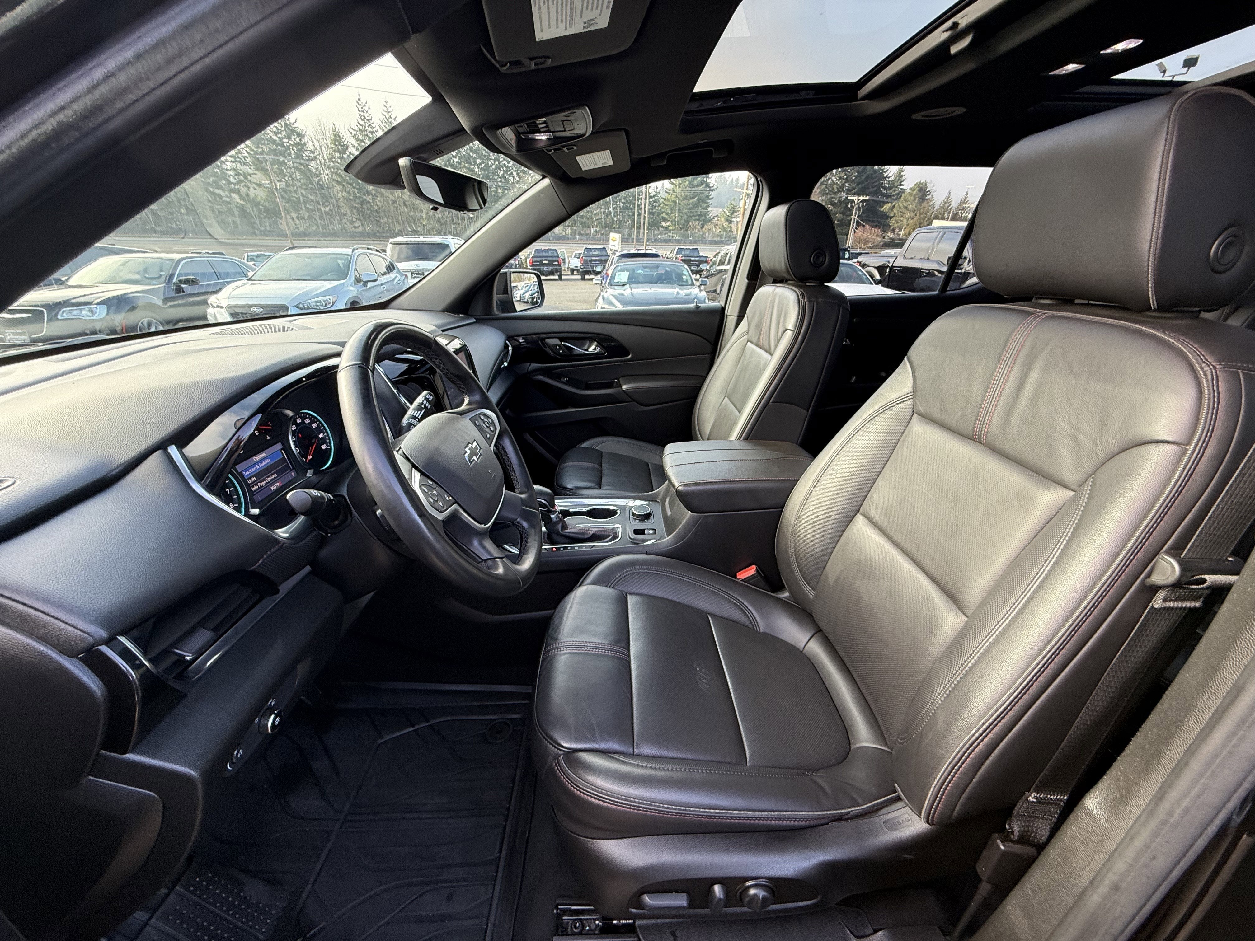 2023 Chevrolet Traverse RS