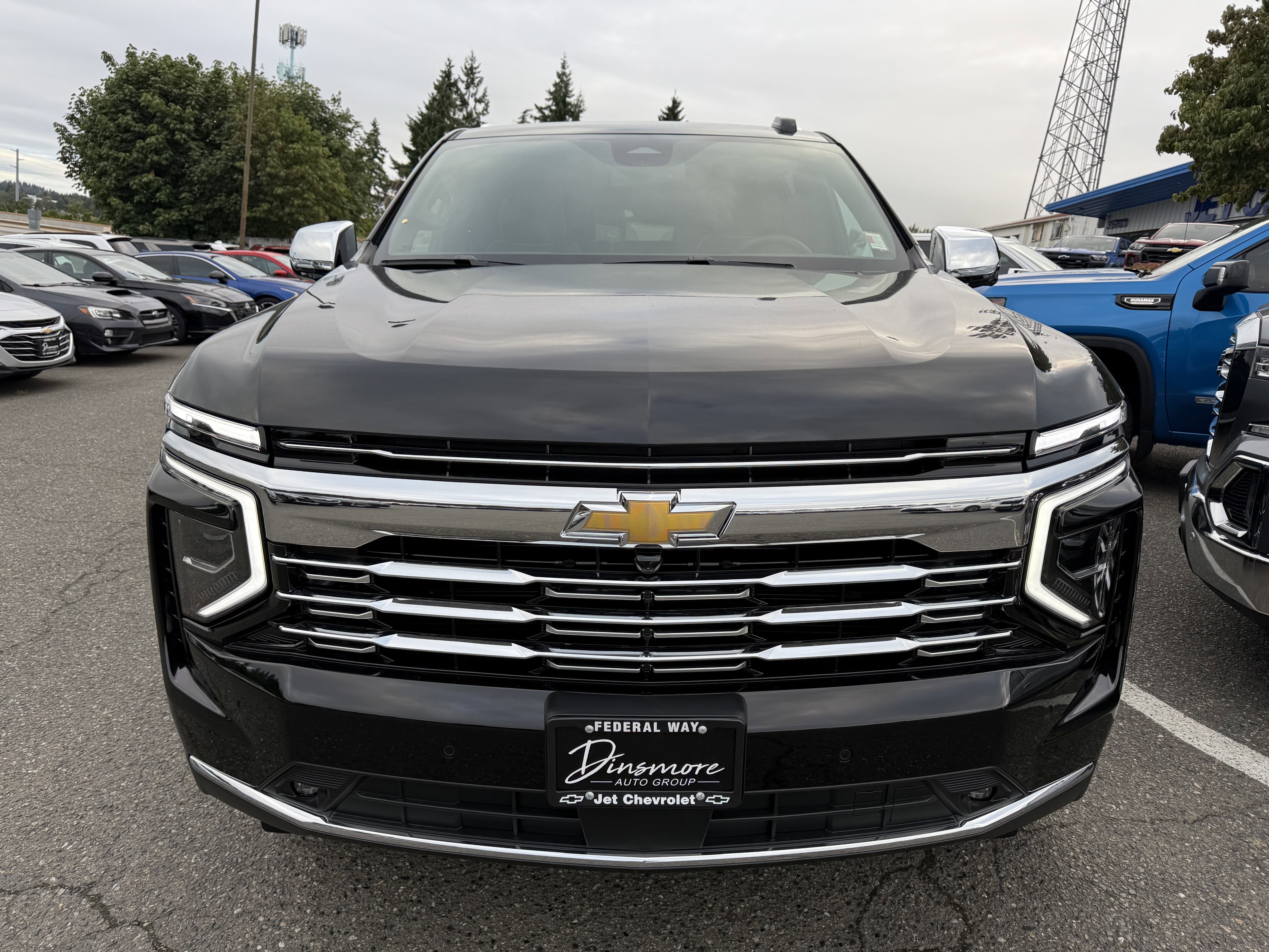 2025 Chevrolet Suburban Premier