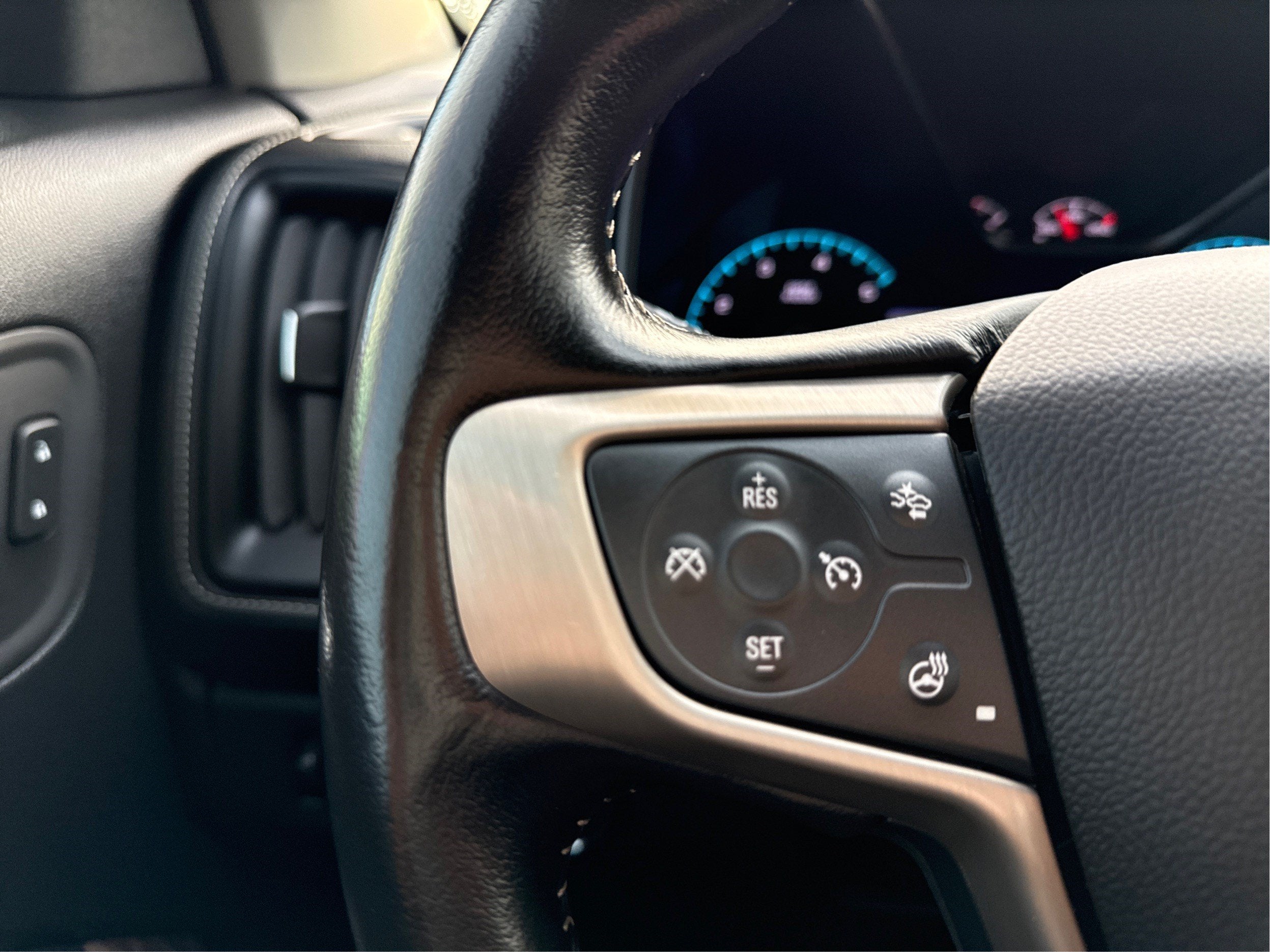 2022 GMC Canyon 4WD Denali