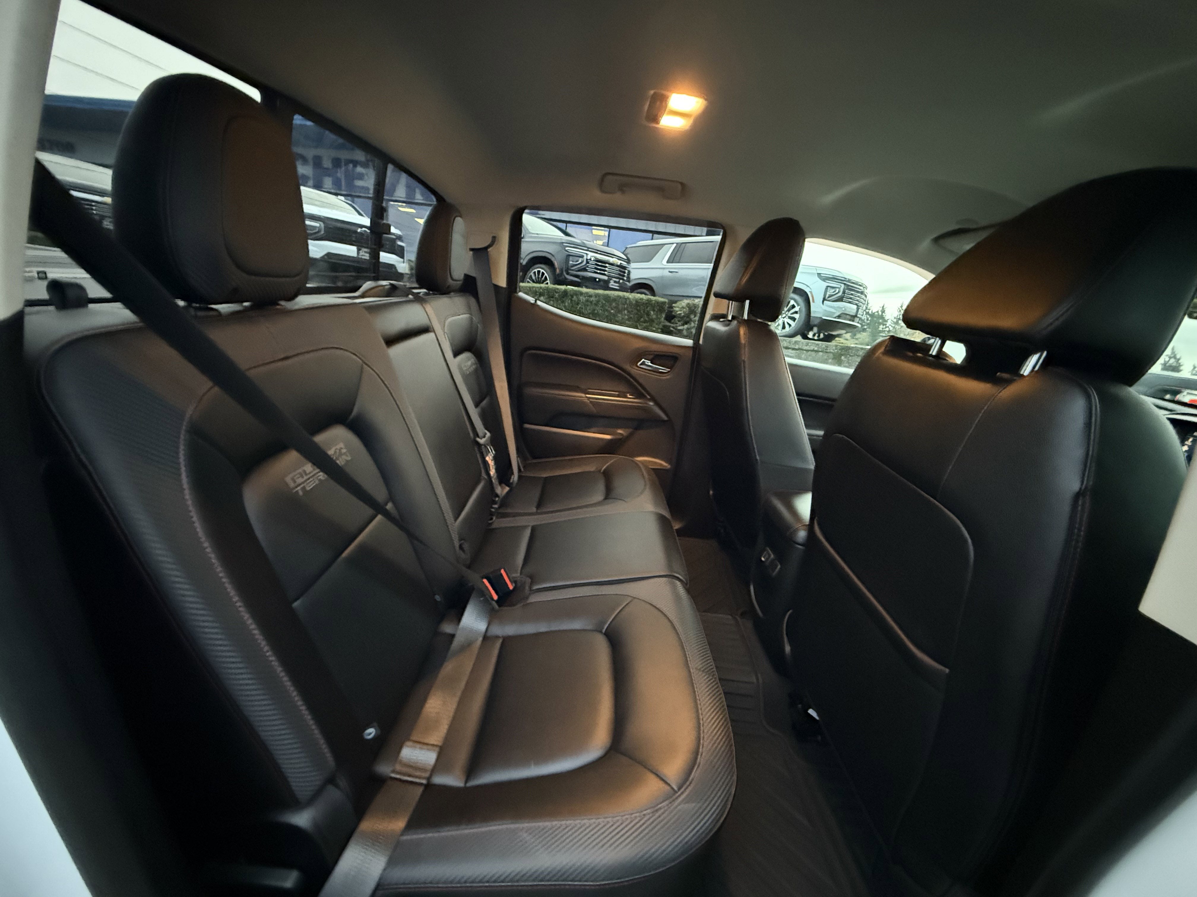 2020 GMC Canyon All Terrain - Leather appointed