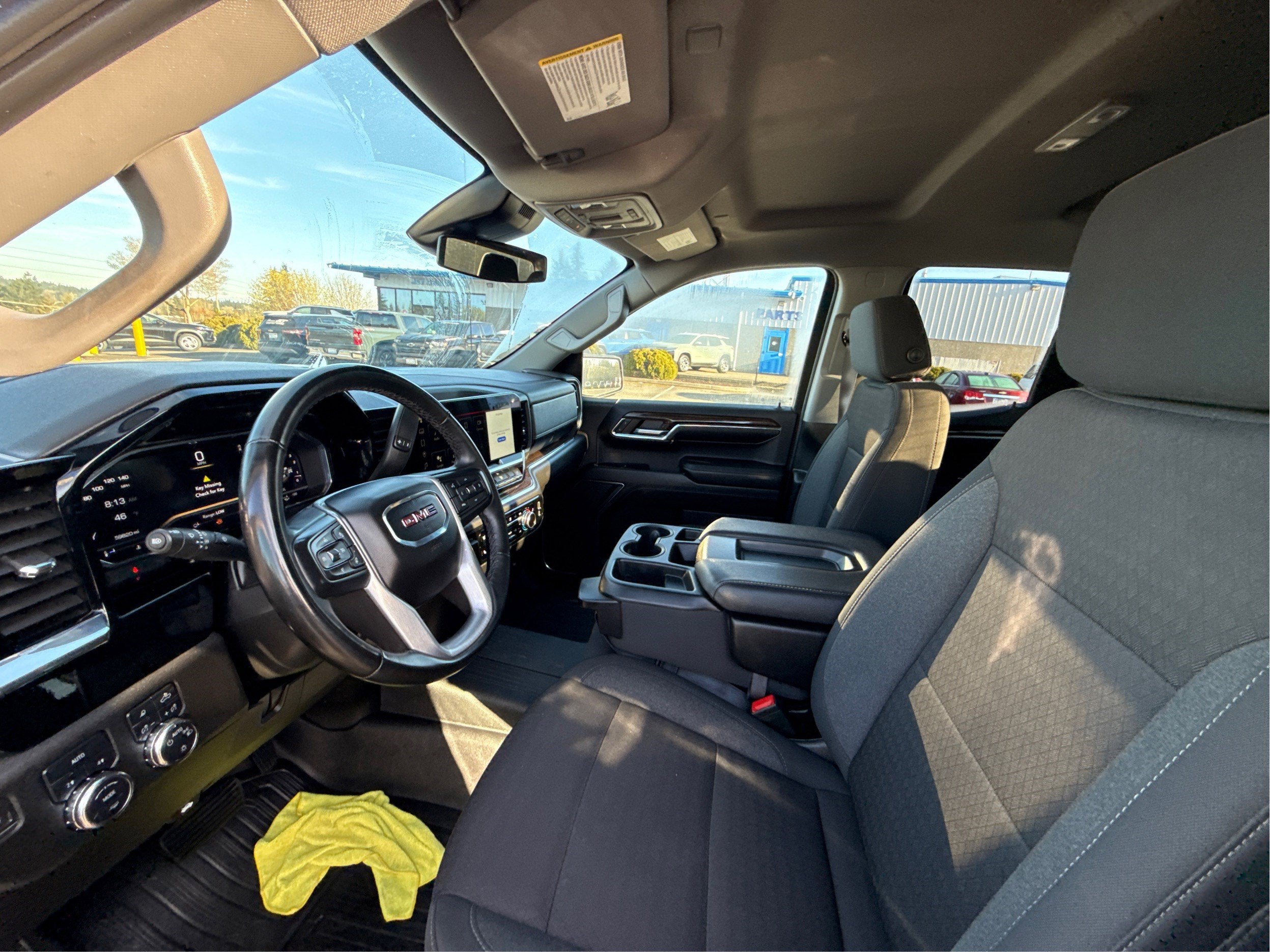 2024 GMC Sierra 1500 SLE