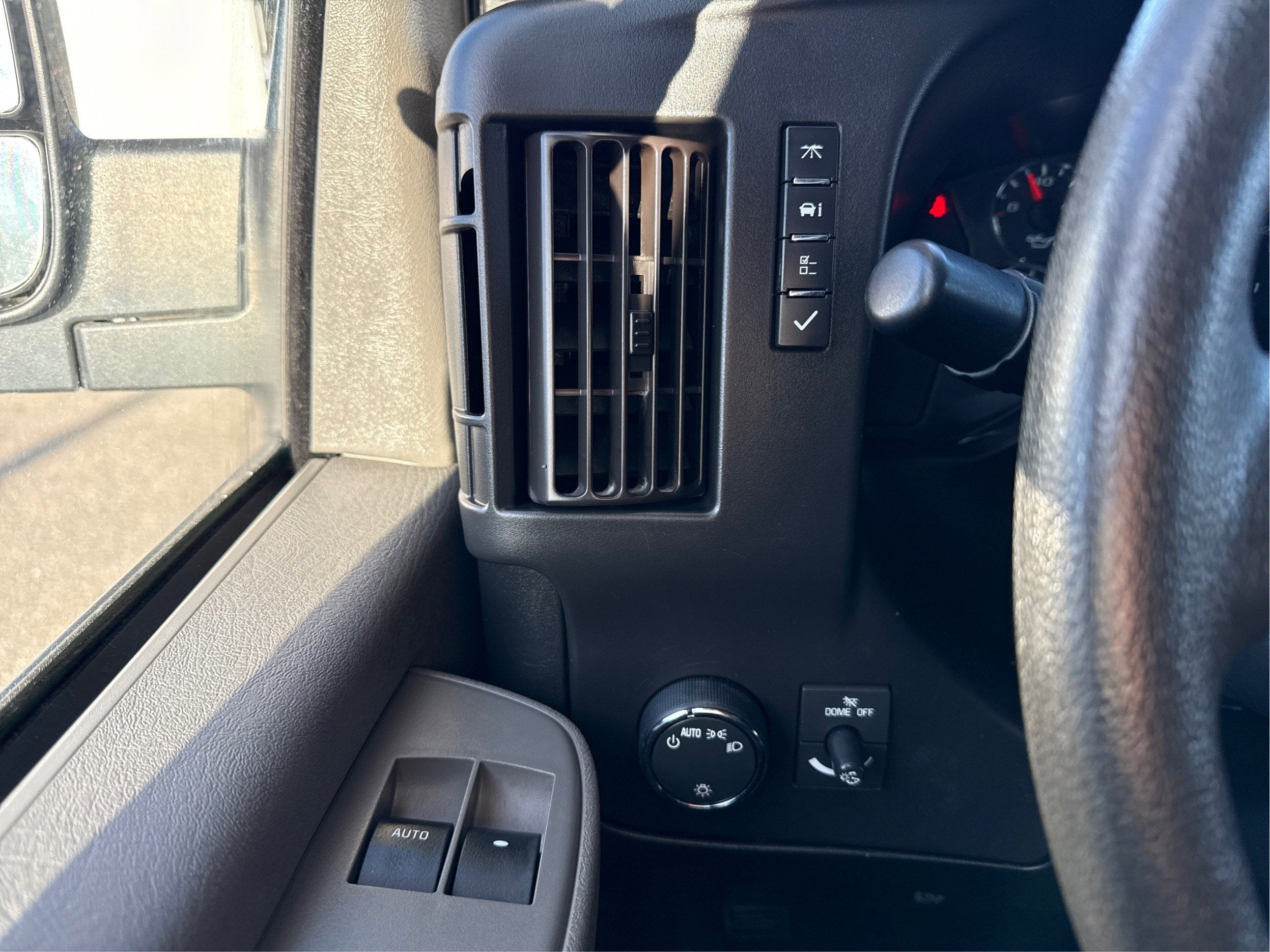 2020 GMC Savana Cargo 2500 Work Van