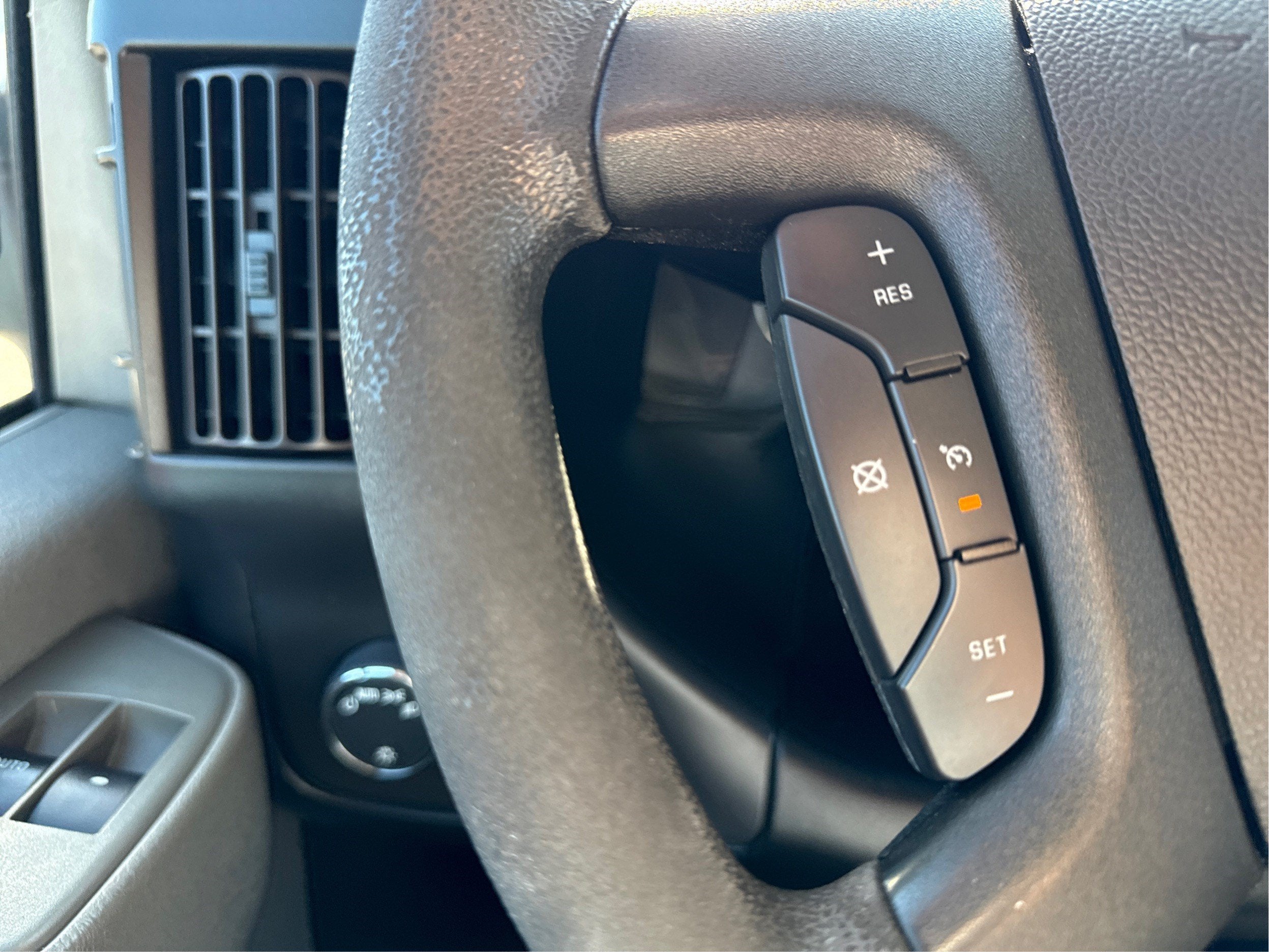 2019 GMC Savana Cargo 2500 Work Van