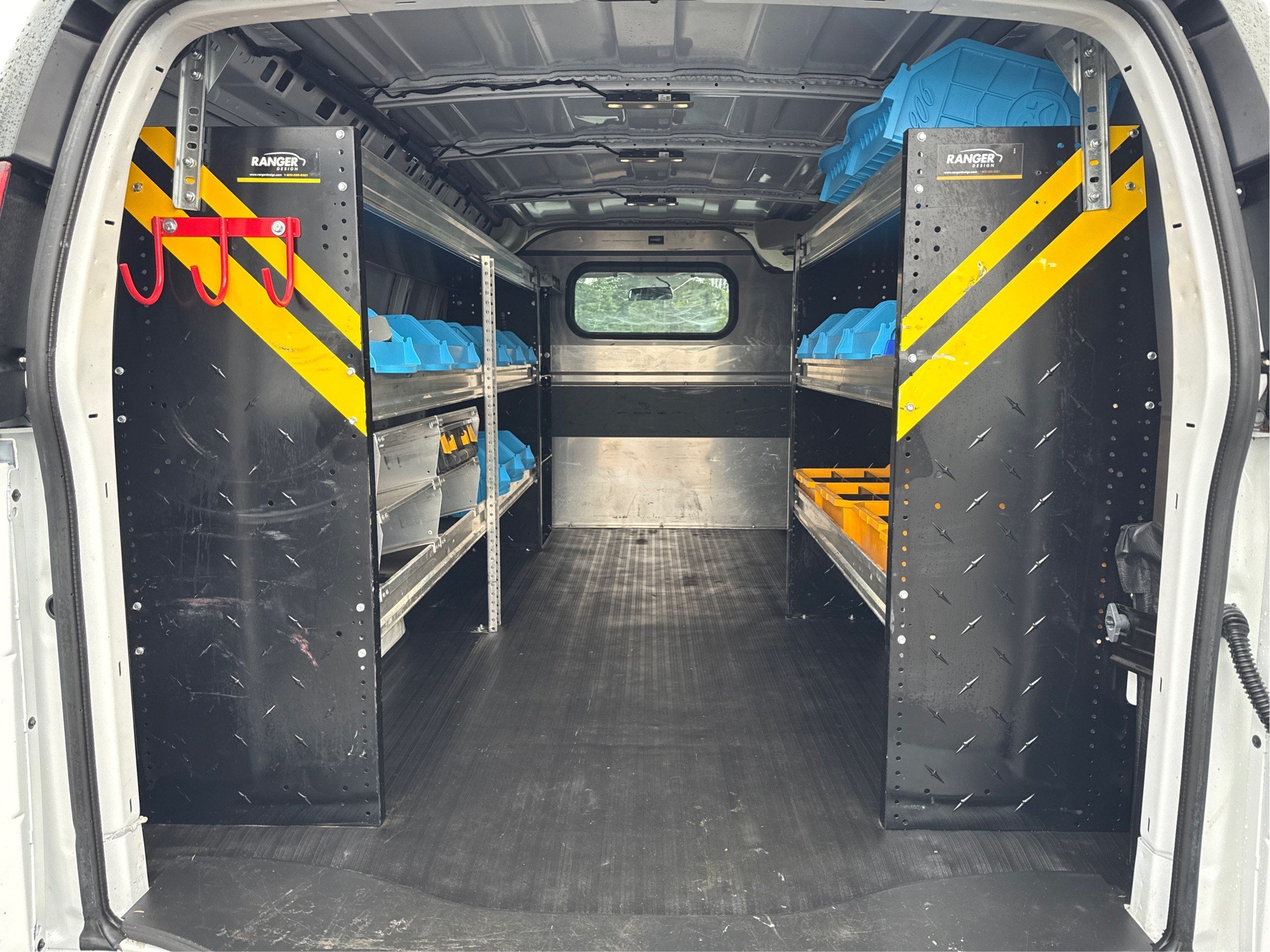 2023 GMC Savana Cargo 2500 Work Van