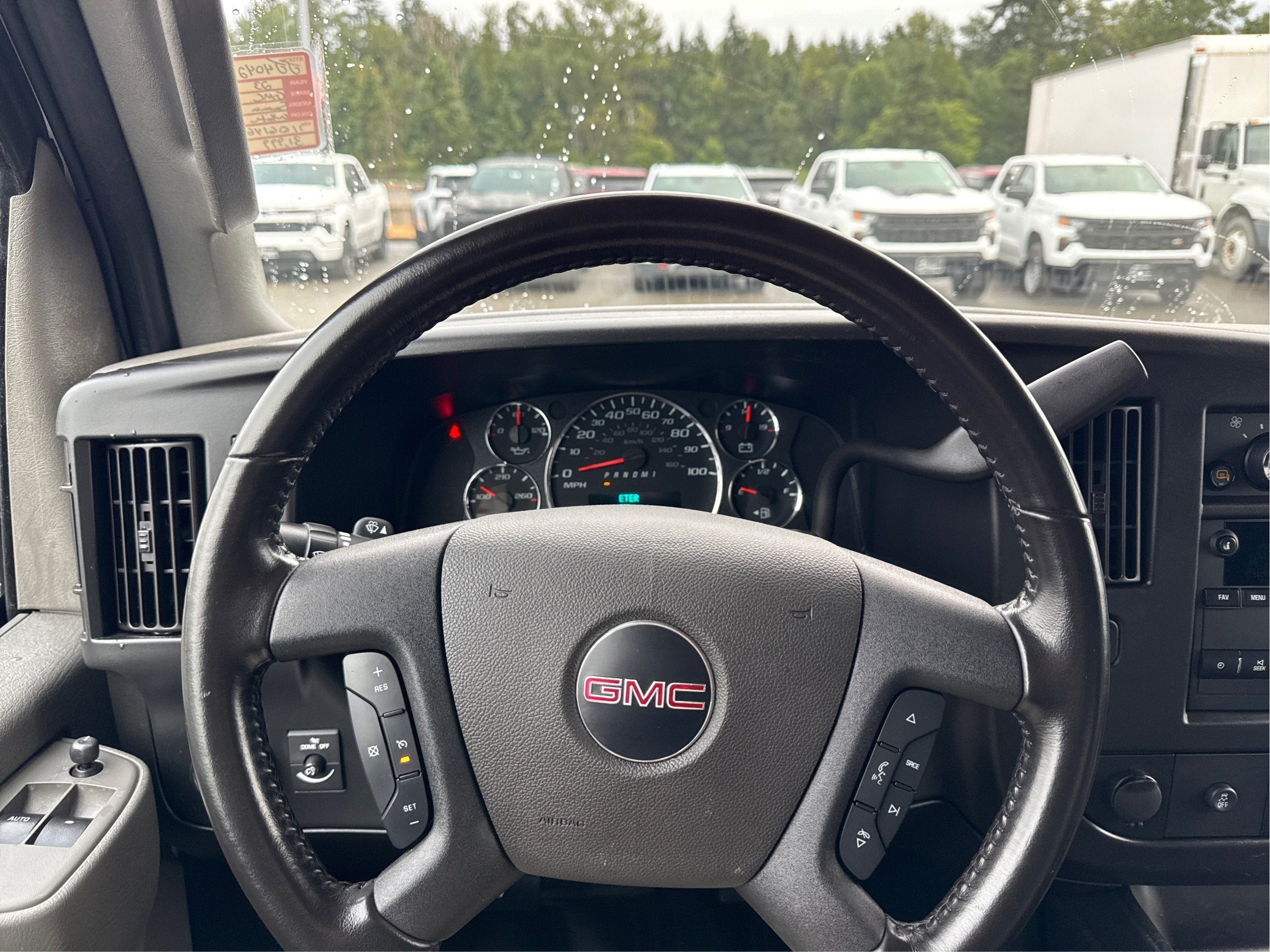 2023 GMC Savana Cargo 2500 Work Van