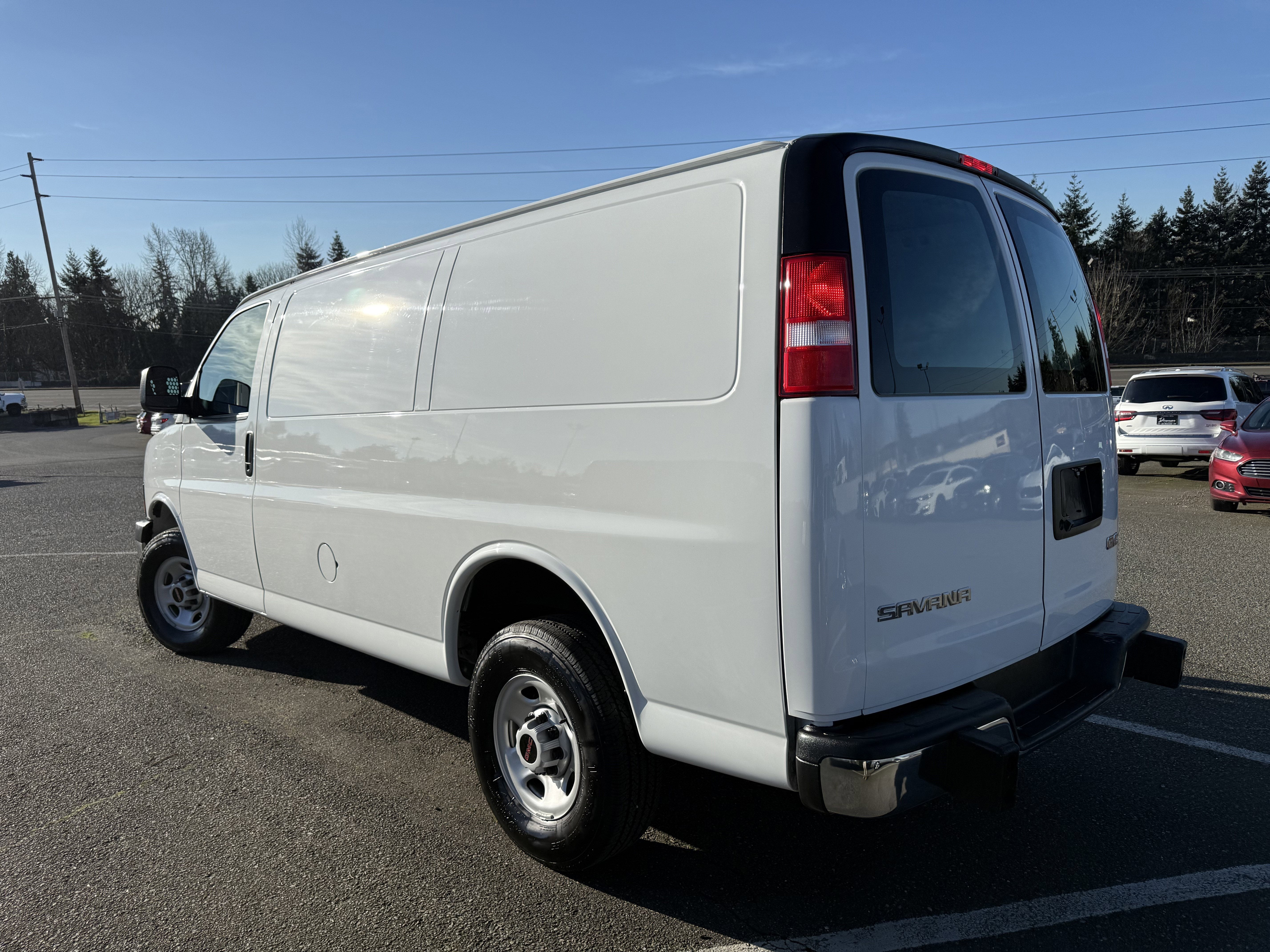 2024 GMC Savana Cargo 2500 Work Van
