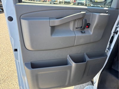 2025 GMC Savana Cargo Work Van