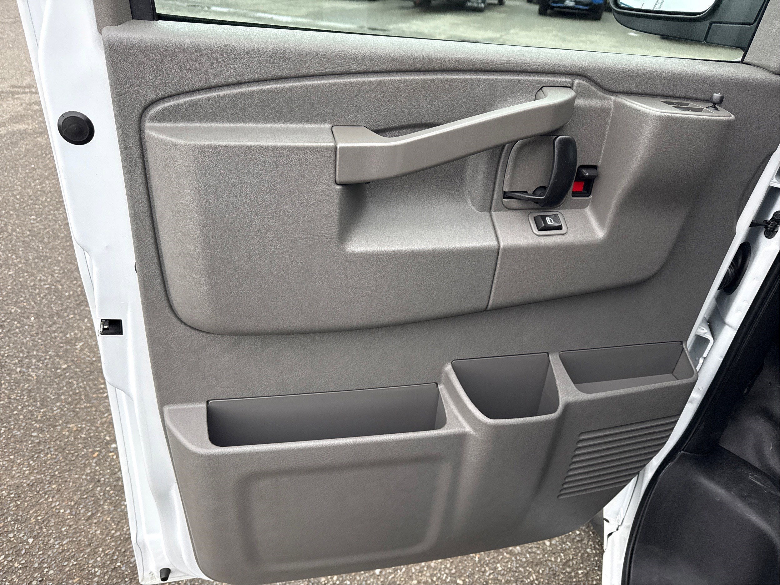 2020 GMC Savana Cargo 3500 Work Van