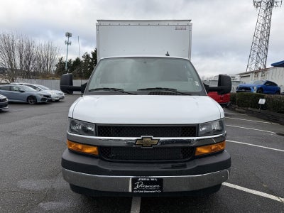2024 Chevrolet Express Cutaway 3500 1WT