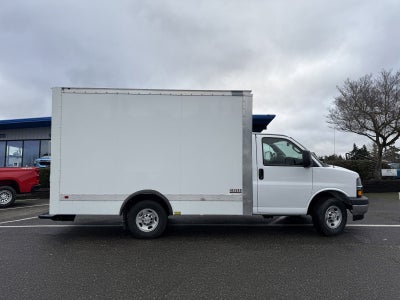 2024 Chevrolet Express Cutaway 3500 1WT