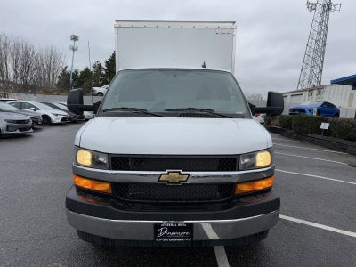 2024 Chevrolet Express Cutaway 3500 1WT