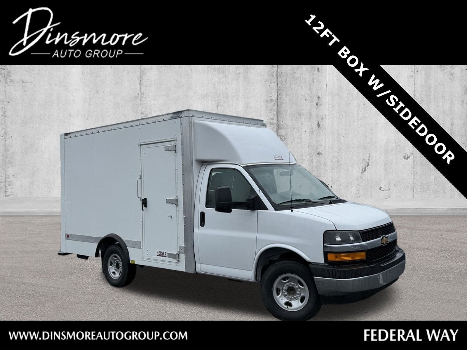 2024 Chevrolet Express Cutaway 3500 1WT