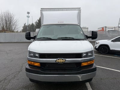 2024 Chevrolet Express Cutaway 3500 1WT